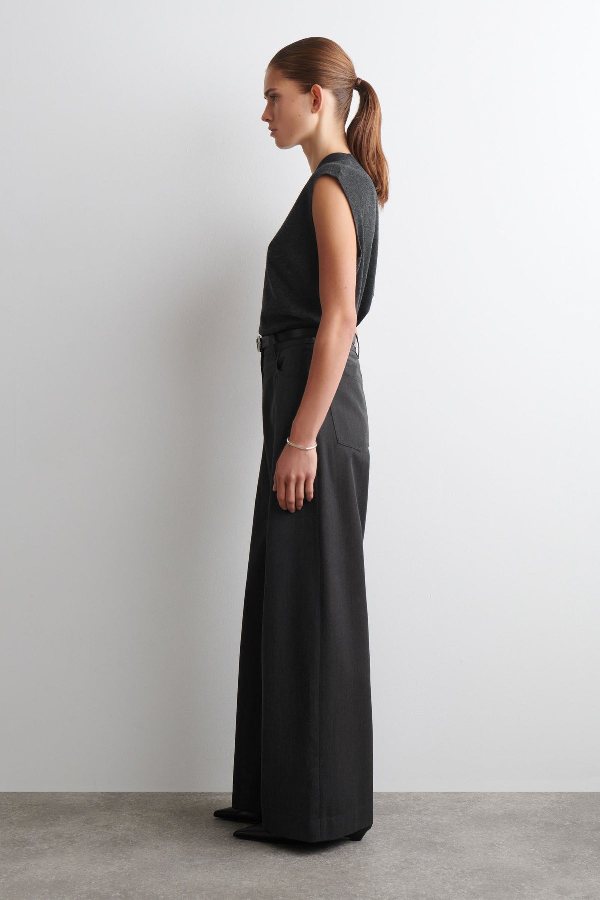 PANTALONES DE PIERNA ANCHA DE MEZCLA DE LANA REGULAR - NEGRO - StillMedia/Lookbook