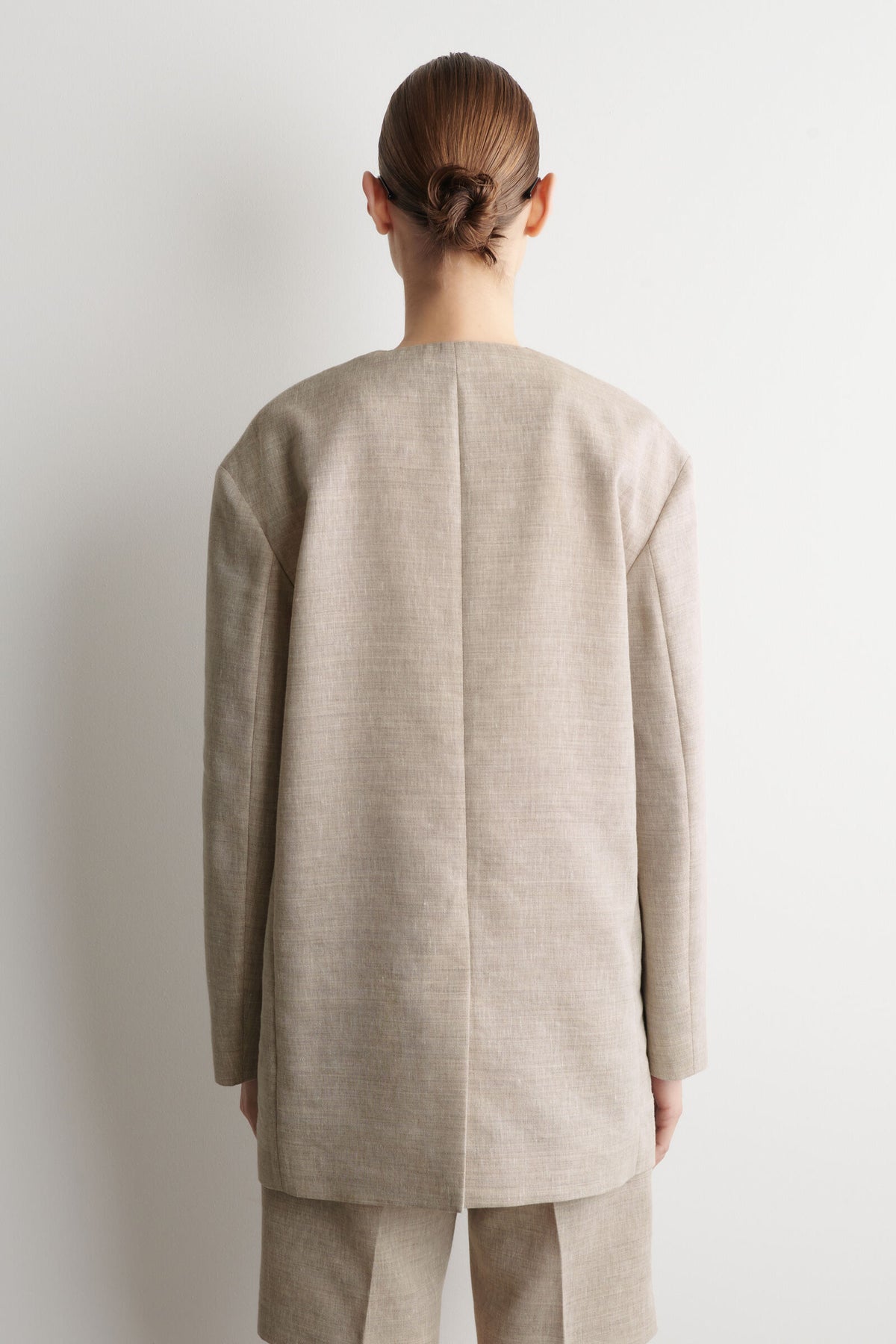 SACO DE LINO ESTRUCTURADO SIN CUELLO - BEIGE JASPEADO - StillMedia/Lookbook