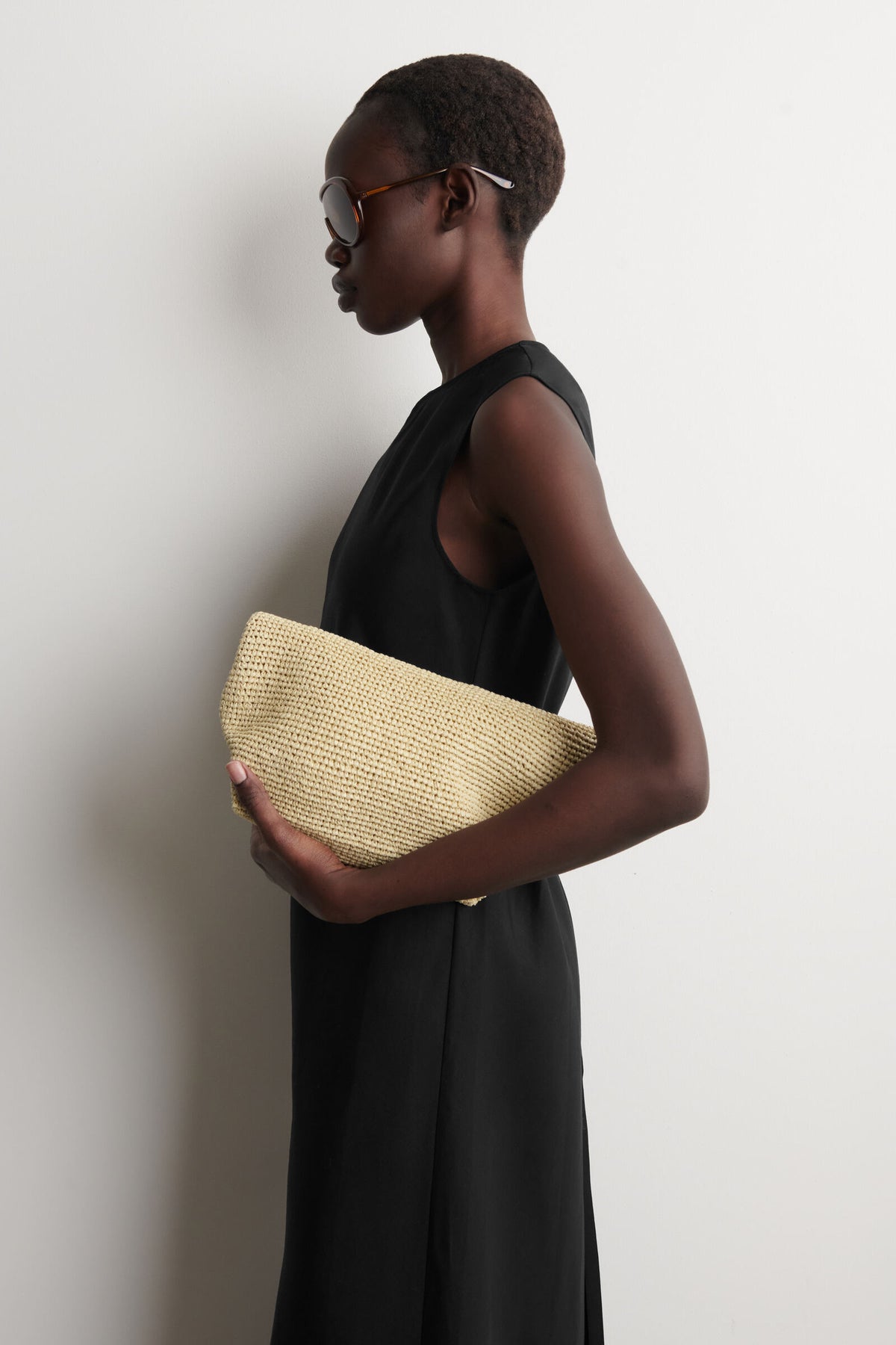 BOLSO DE MANO PLEGADO - PAJA - BEIGE - StillMedia/Lookbook