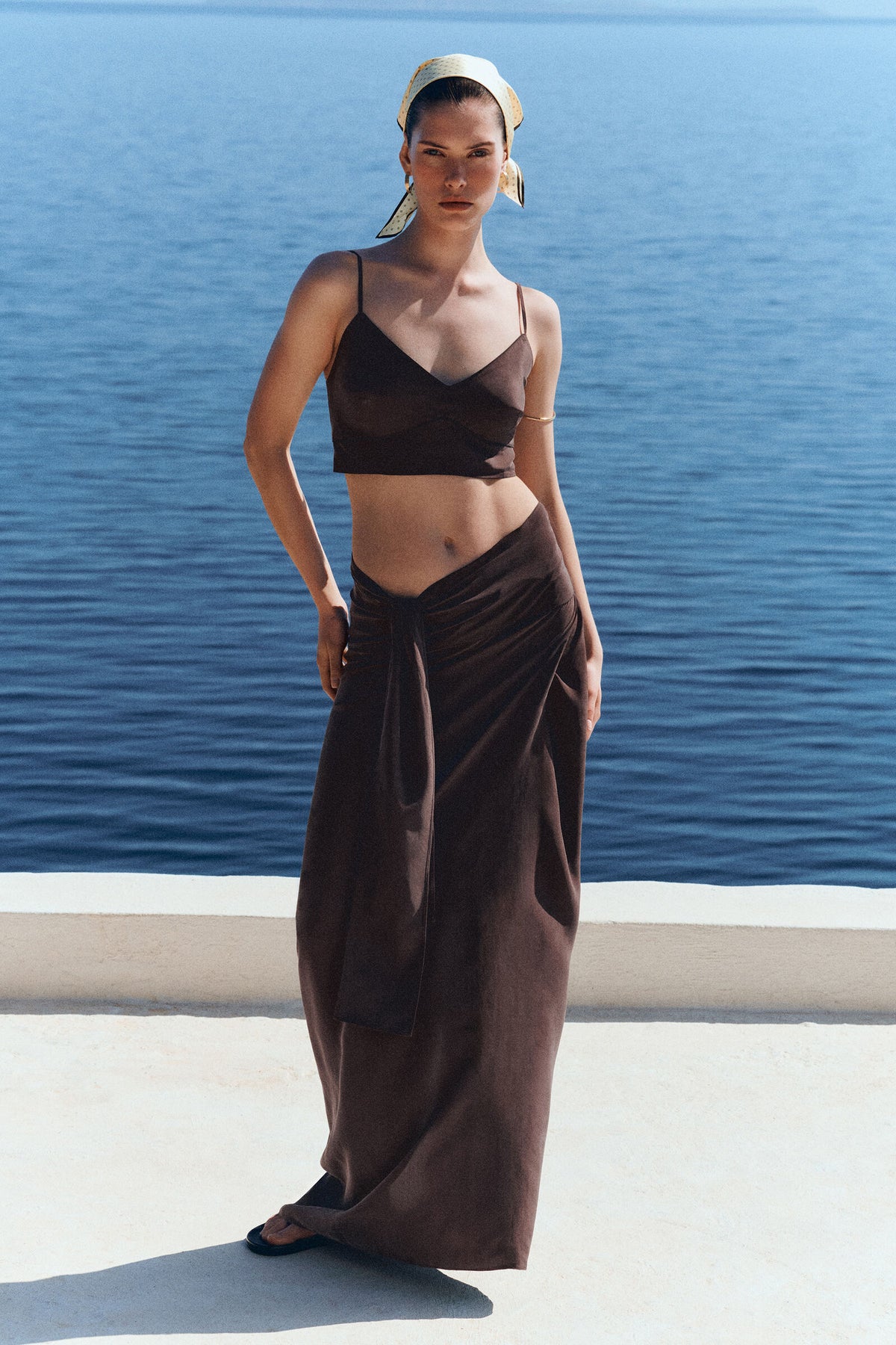 BRALETTE DE SEDA - MARRÓN | Lookbook