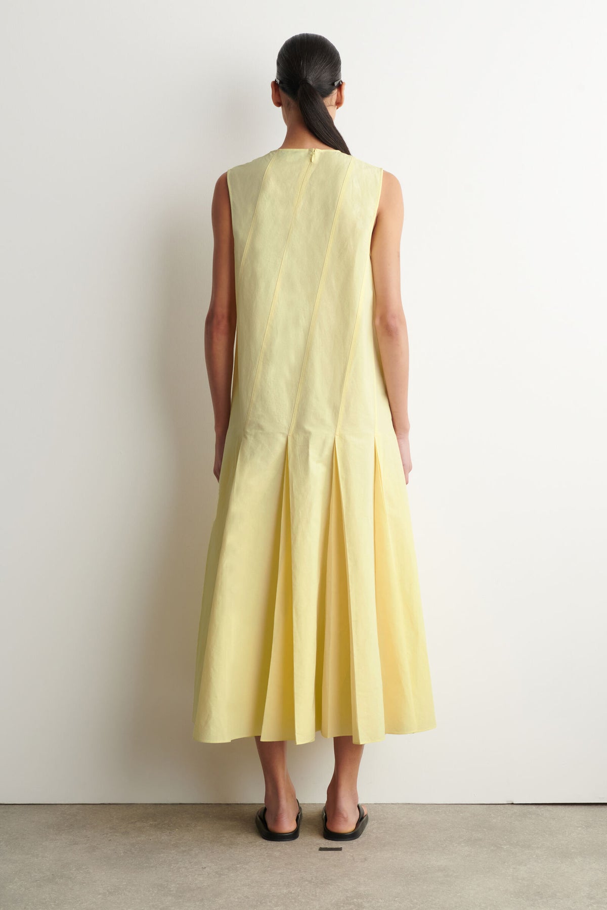 VESTIDO MAXI DE ALGODÓN Y LINO PLISADO - AMARILLO
