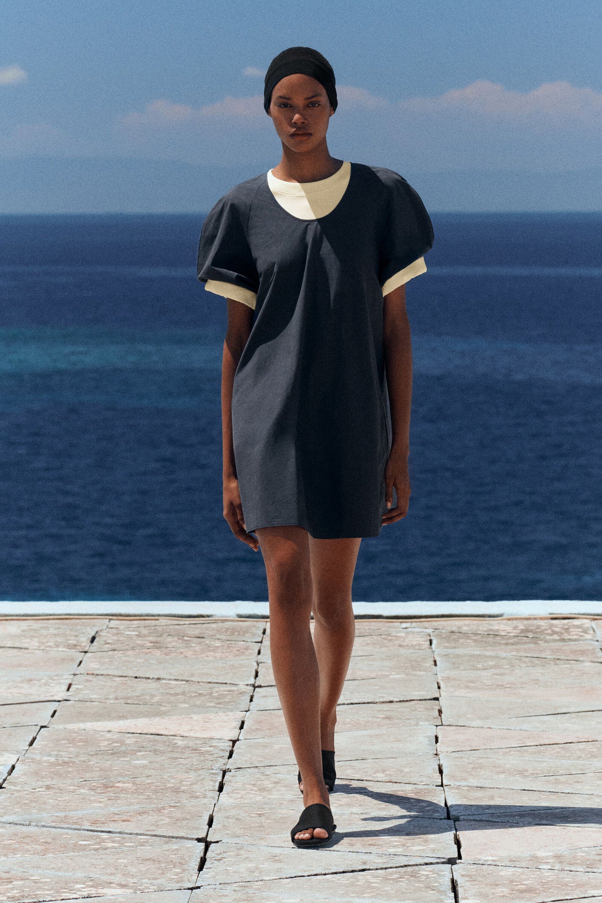 VESTIDO MINI DE ALGODÓN CON MANGAS ABULLONADAS - NEGRO - StillMedia/Environmental