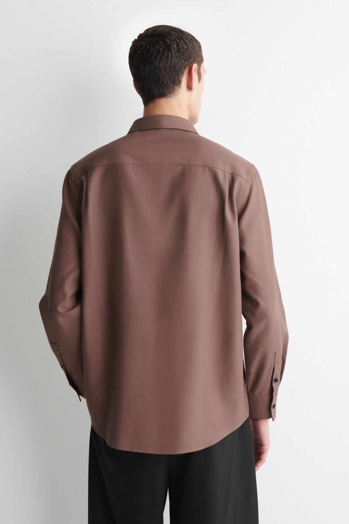 CAMISA DE SARGA RELAJADA - ROJO BARRO