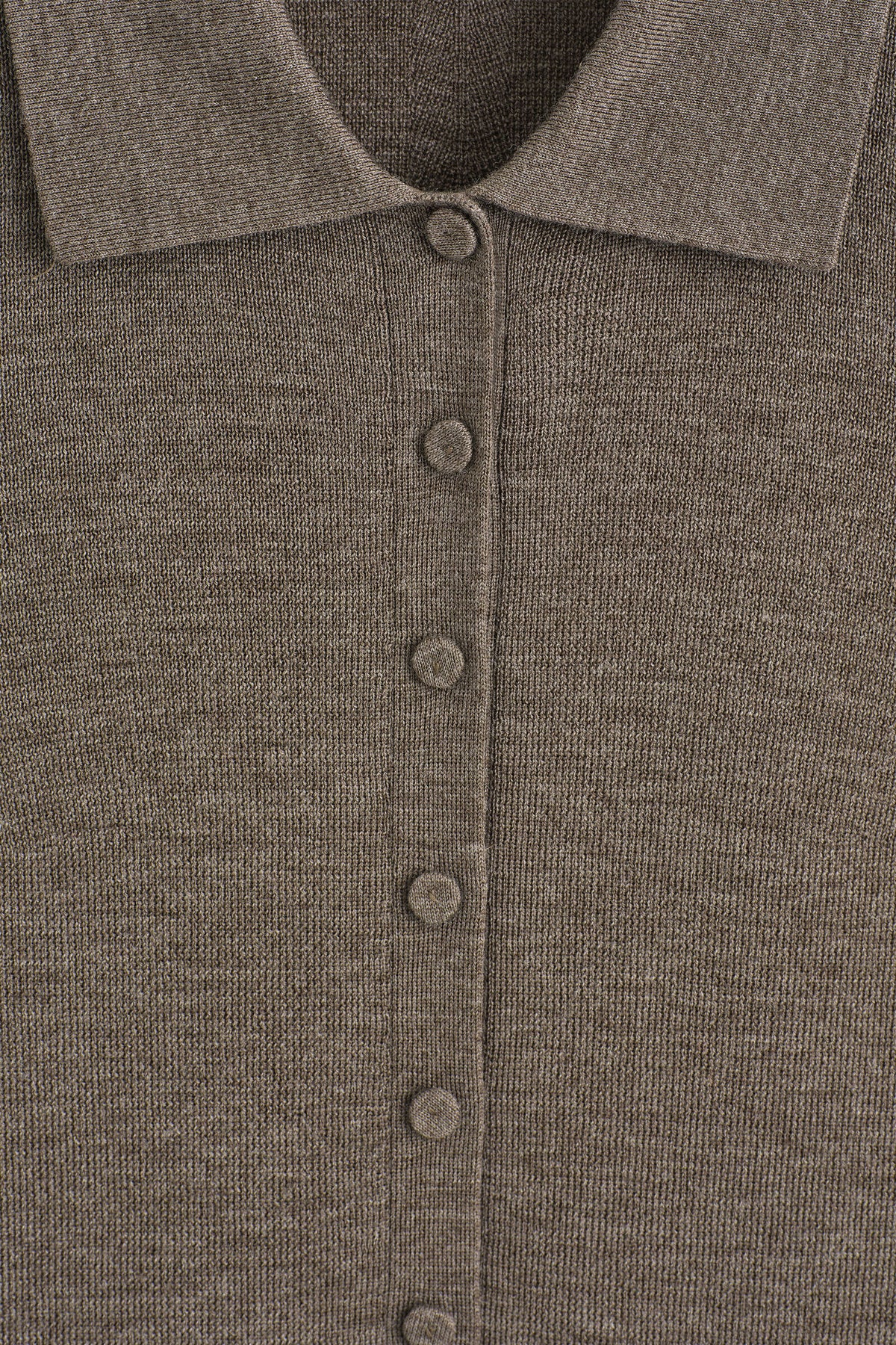 CAMISA DE LANA MERINO SIN COSTURAS - GRIS MELANGE CLARO | DescriptiveDetail