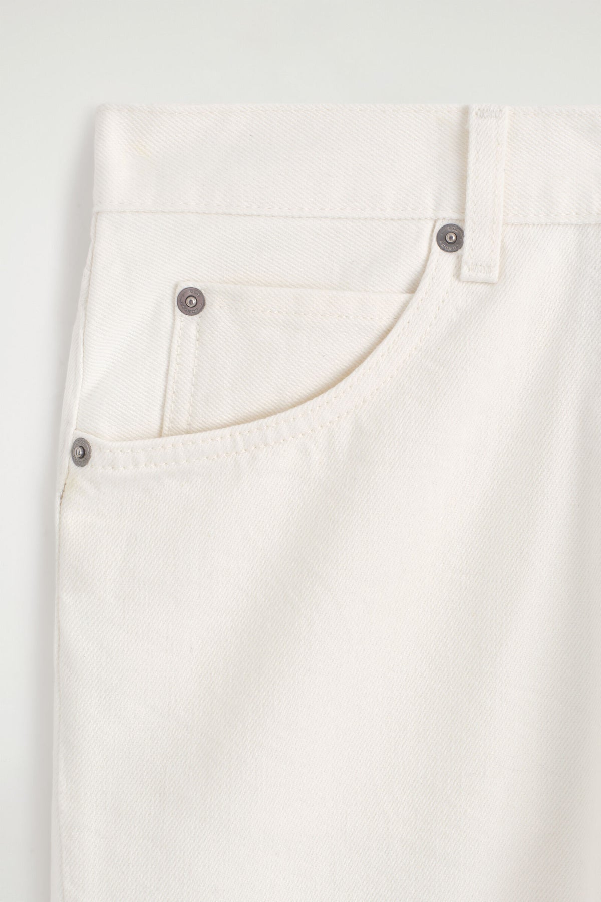 JEANS VALLEY CROP BOOTCUT - BLANCO | DescriptiveDetail