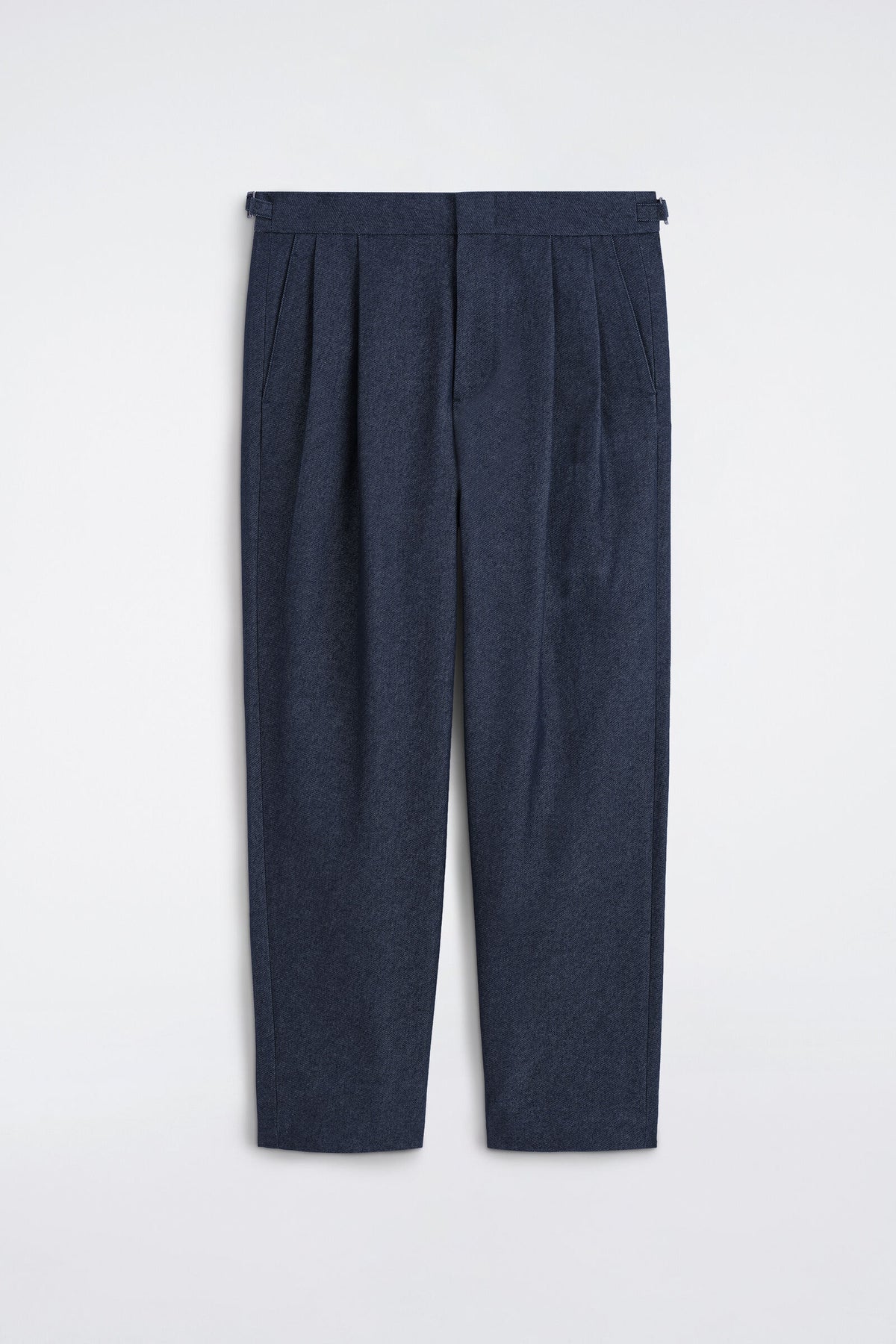 PANTALONES TAPERED DE AJUSTE RELAJADO CON EFECTO DENIM - ÍNDIGO  | DescriptiveStillLife
