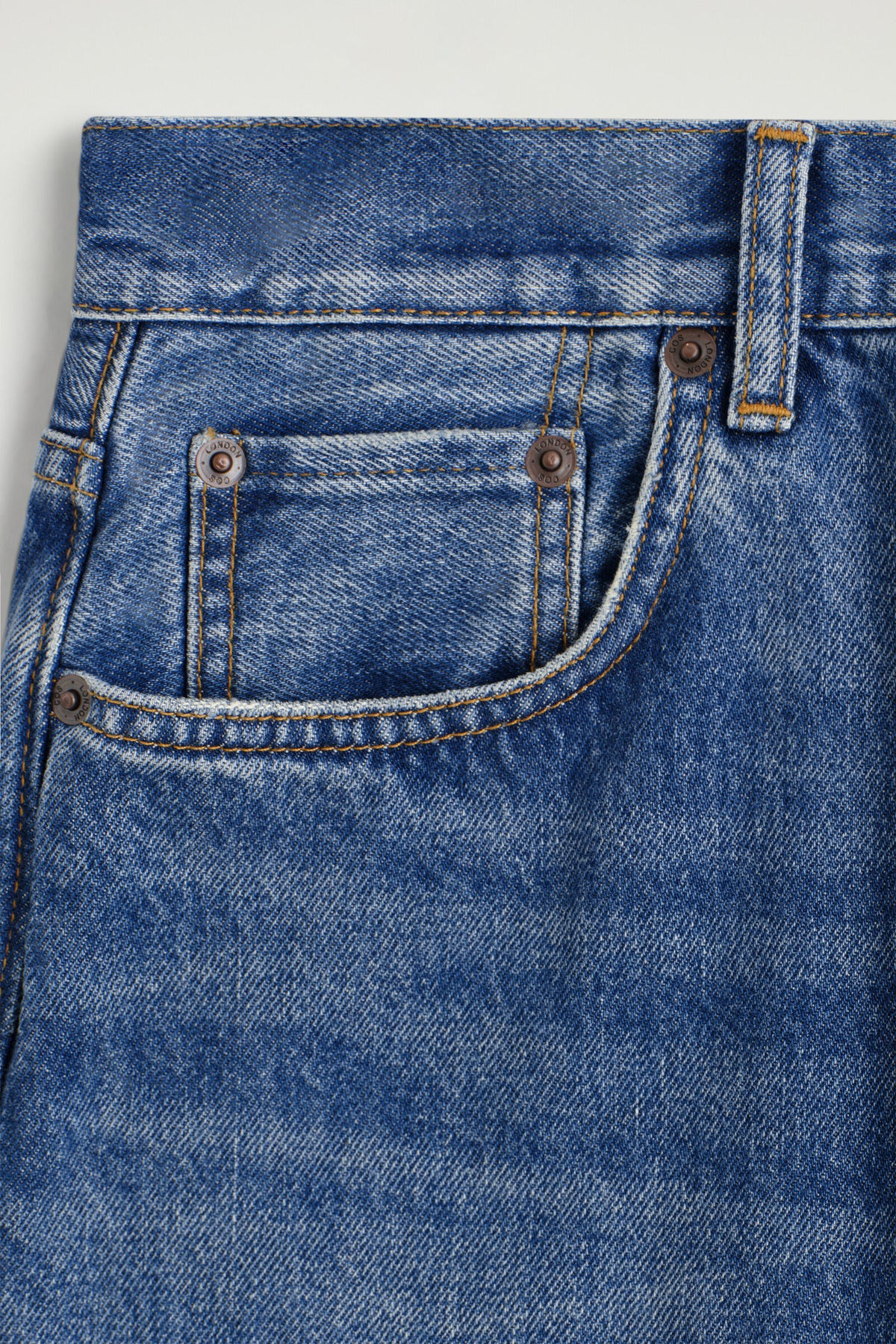 JEANS BAY DE PIERNA BARREL - AZUL | DescriptiveDetail