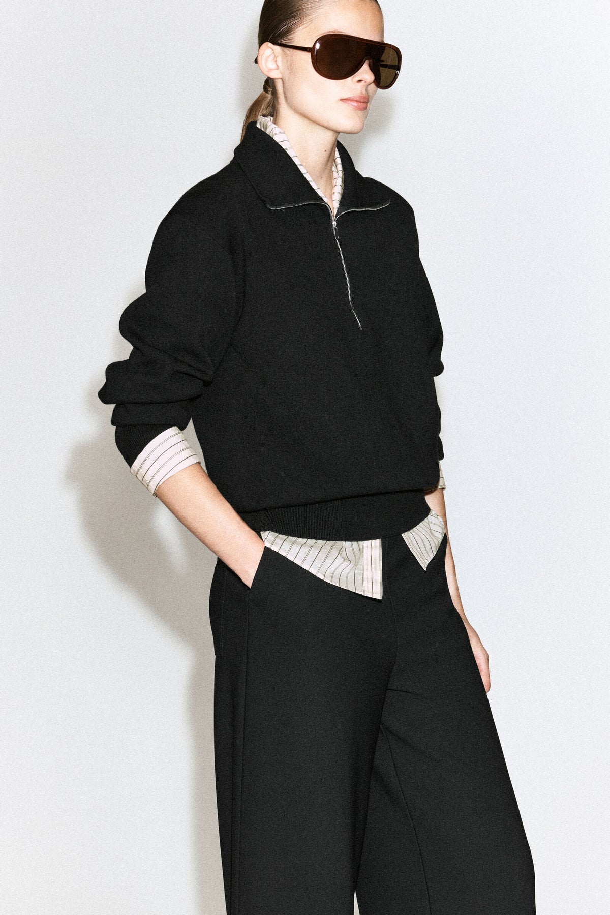 PANTALONES DE CREPE DE PUNTO DE PIERNA ANCHA - NEGRO