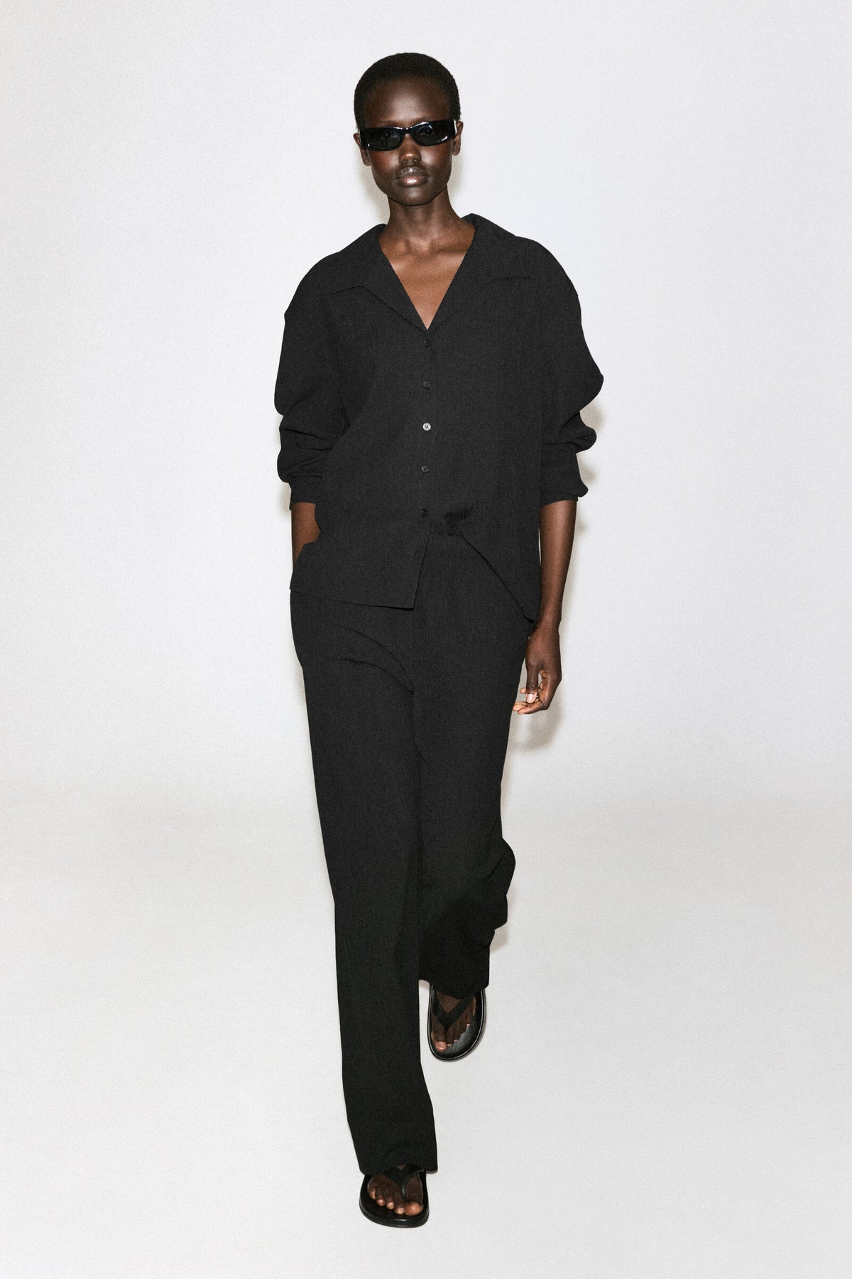 PANTALONES DE JERSEY ARRUGADO DE PIERNA ANCHA - NEGRO