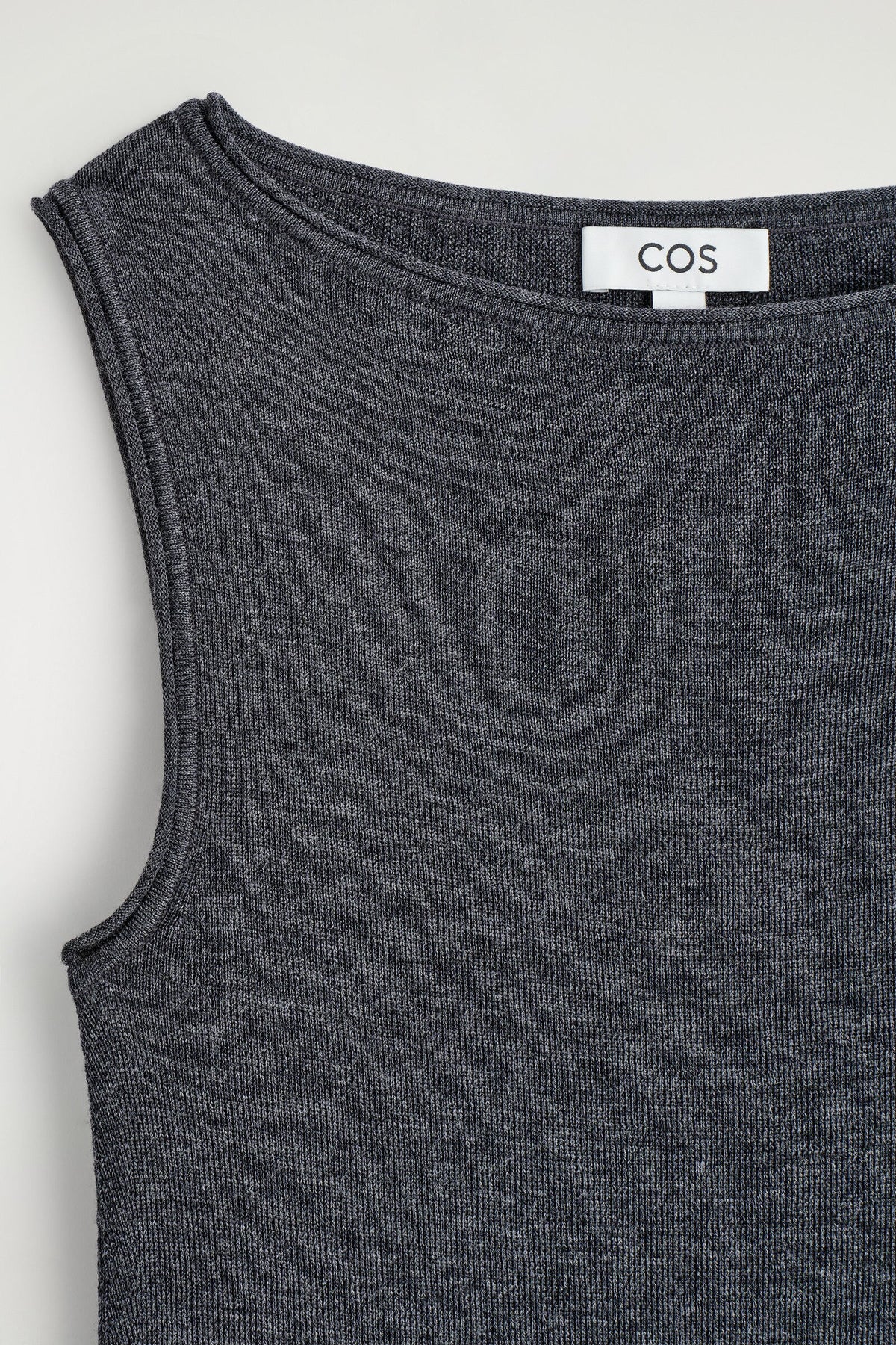 VESTIDO MINI DE LANA MERINO SIN COSTURAS - GRIS JASPEADO | DescriptiveDetail