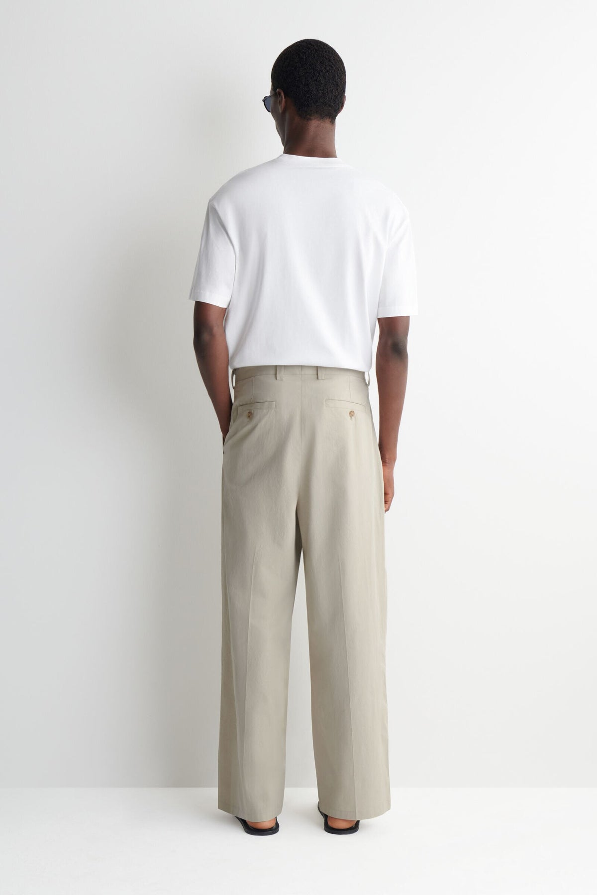 PANTALONES DE ALGODÓN RELAJADOS DE PIERNA ANCHA CON CORDÓN - BEIGE