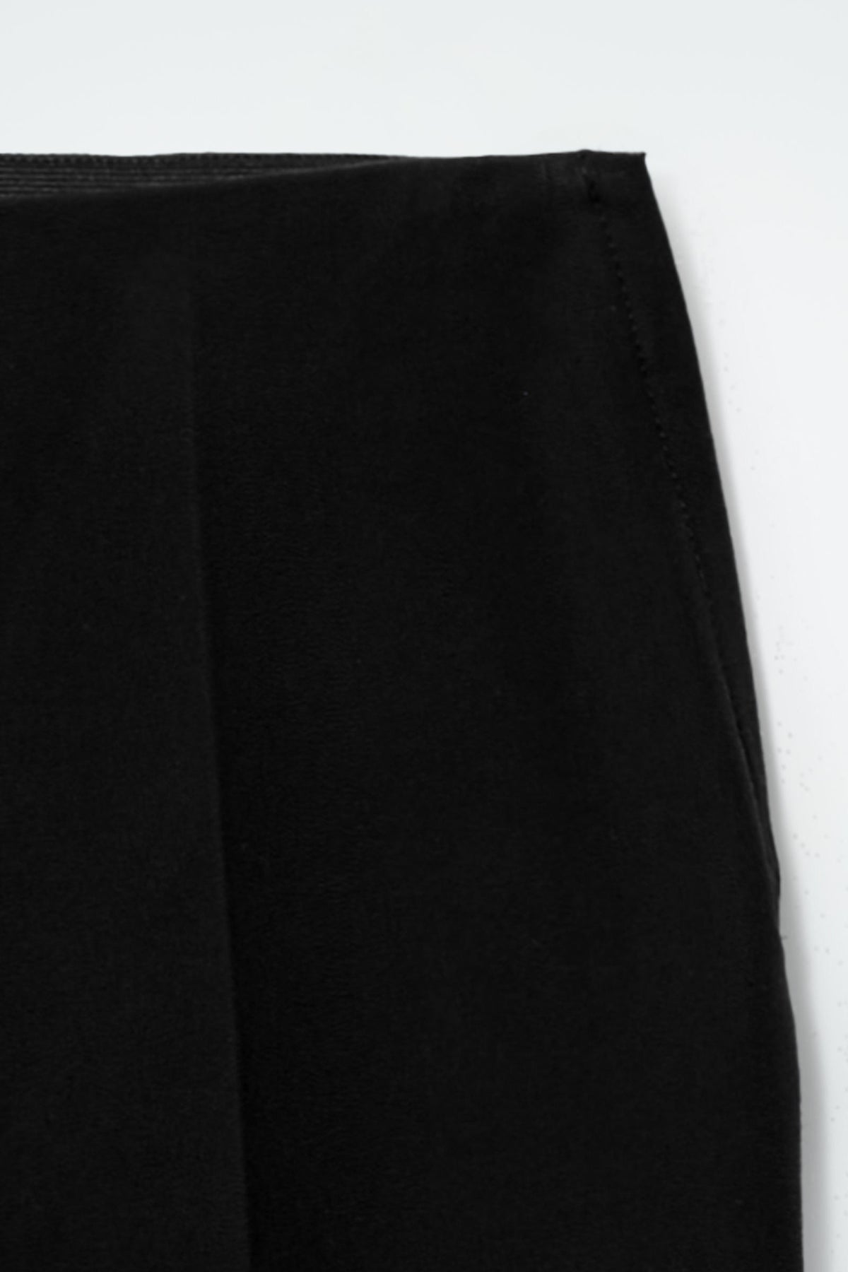 PANTALONES CROP DE CORTE SLIM - NEGRO - StillMedia/DescriptiveDetail