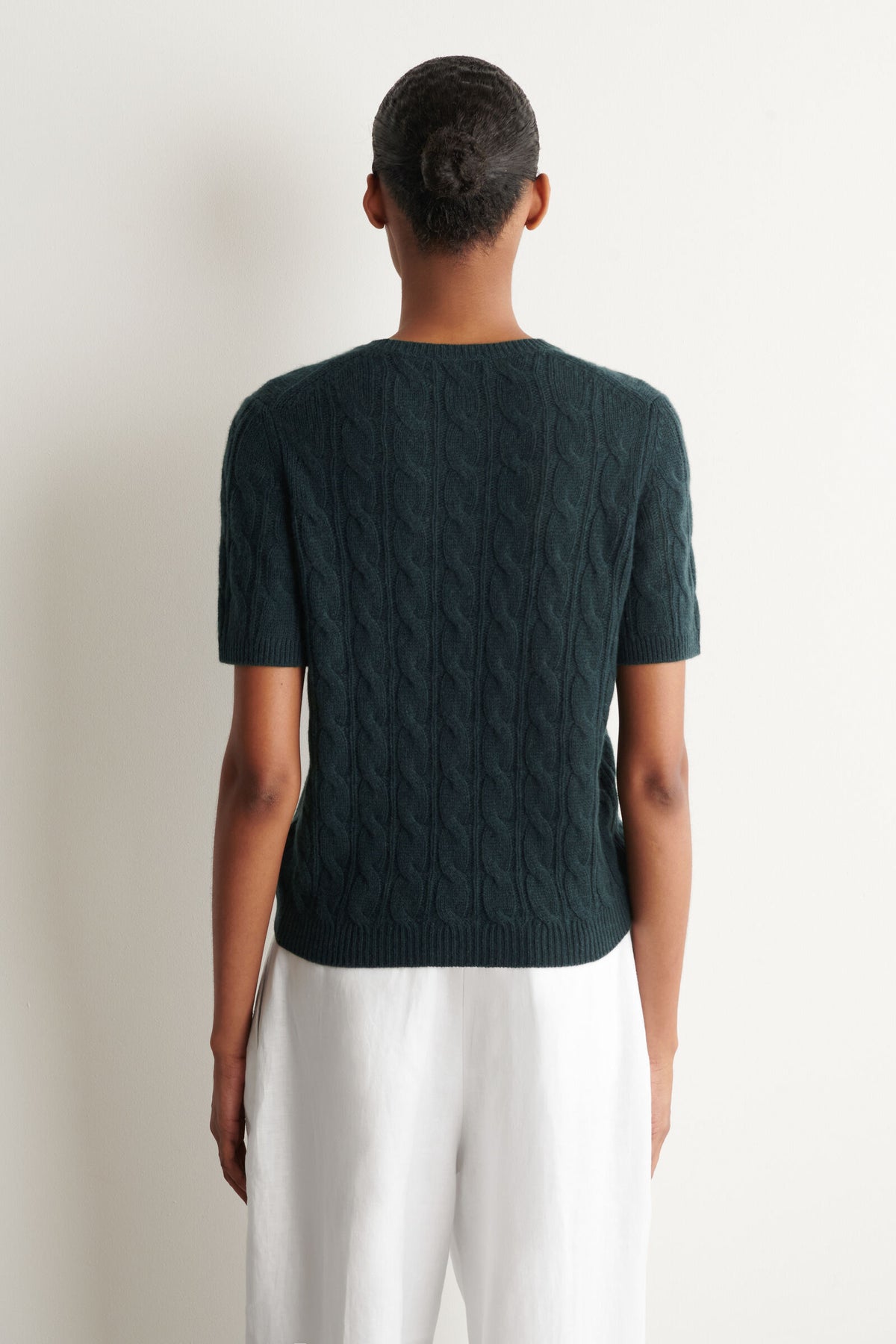 CAMISETA DE CASHMERE PUNTO TRENZADO - VERDE OSCURO