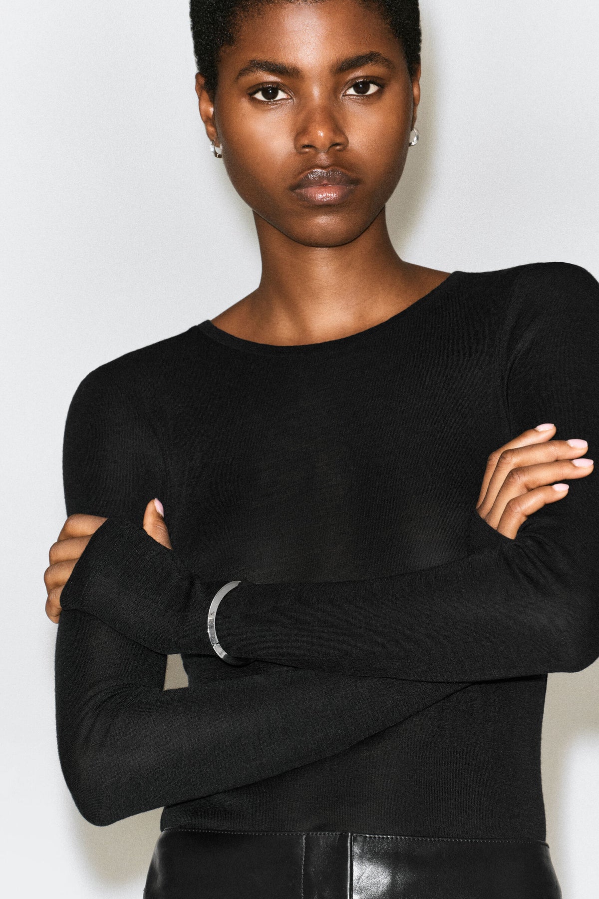 TOP DE LANA MERINO SLIM - NEGRO