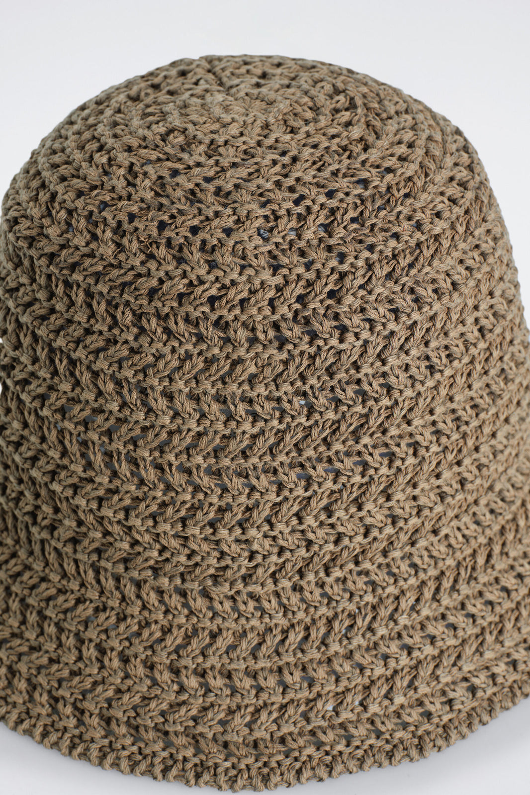 SOMBRERO DE PESCADOR DE TEJIDO ABIERTO - KAKI | DescriptiveDetail