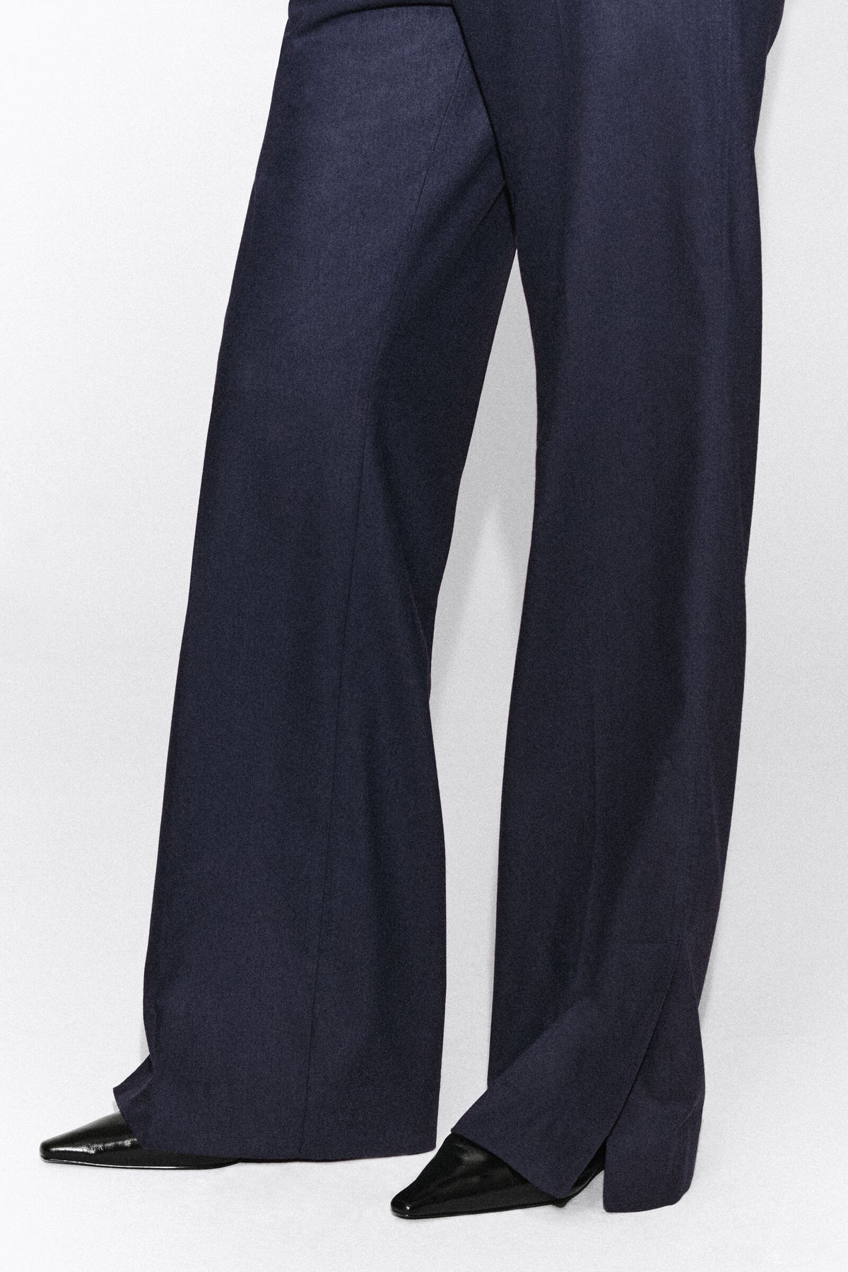 PANTALONES ACAMPANADOS DE MEZCLA DE LANA - MARINO