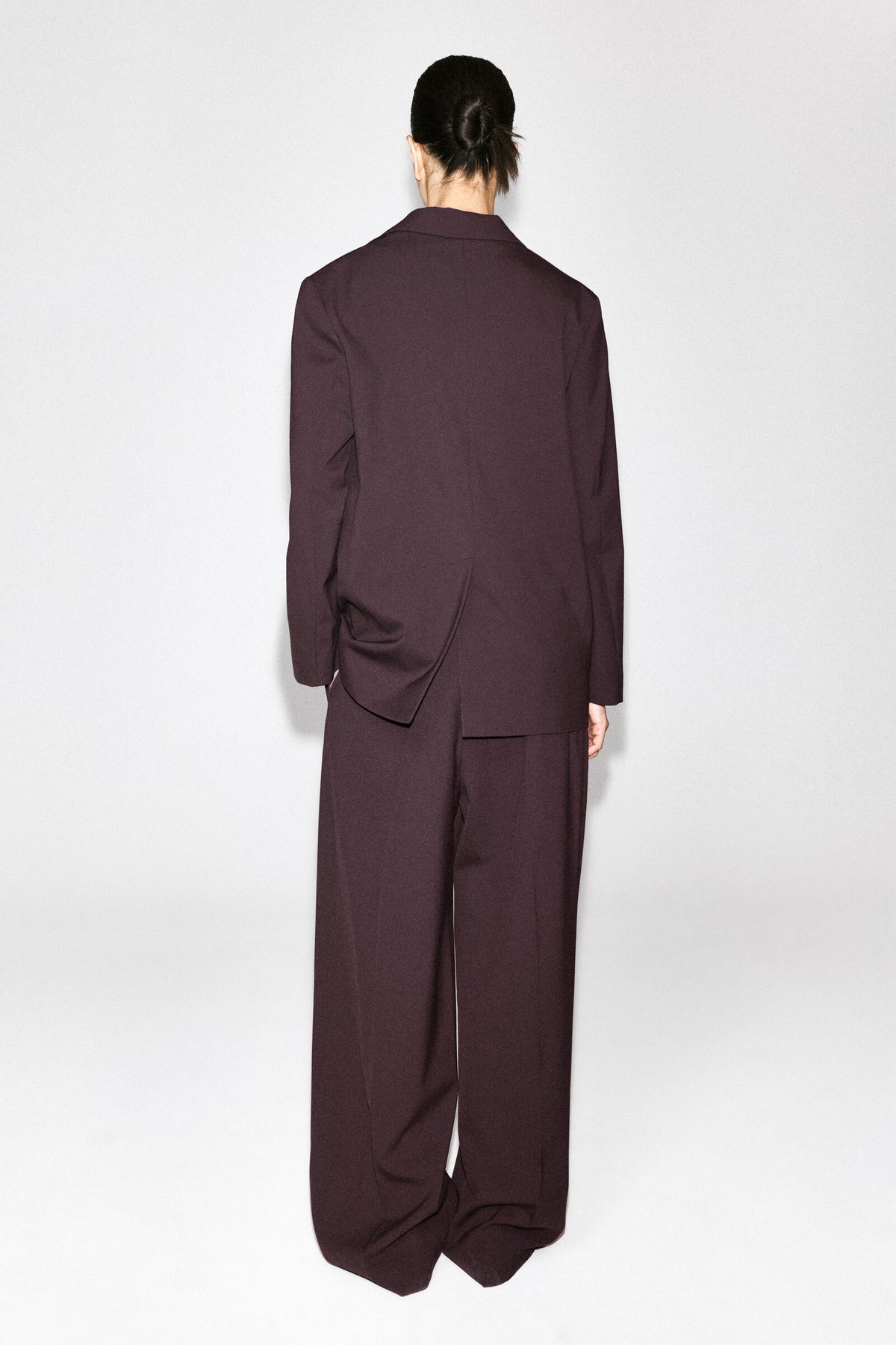 BLAZER DE SARGA DE UN SOLO BOTÓN - MARRÓN OSCURO