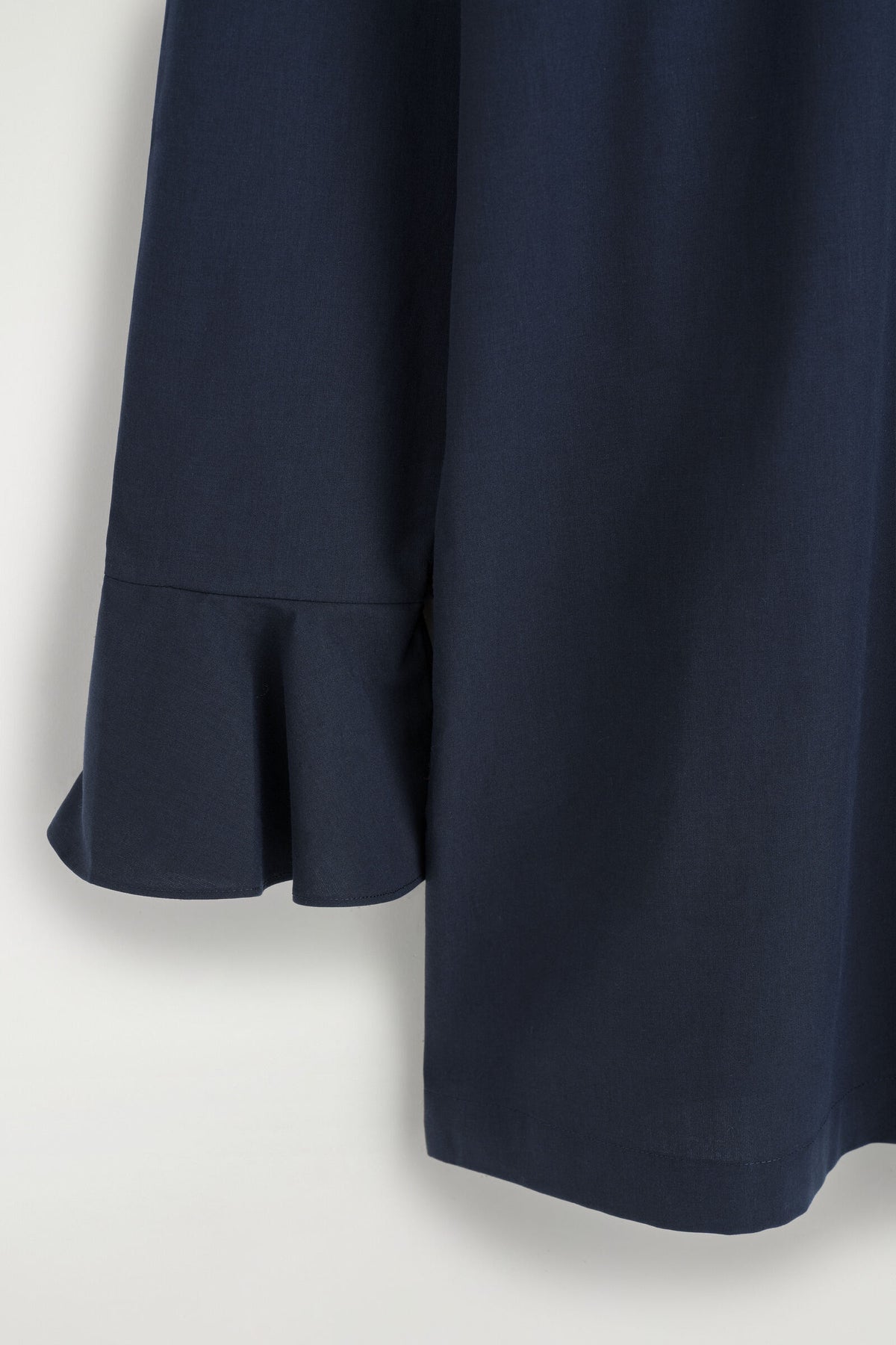 VESTIDO MINI DE ALGODÓN CON PUÑOS ACAMPANADOS - AZUL MARINO | DescriptiveDetail