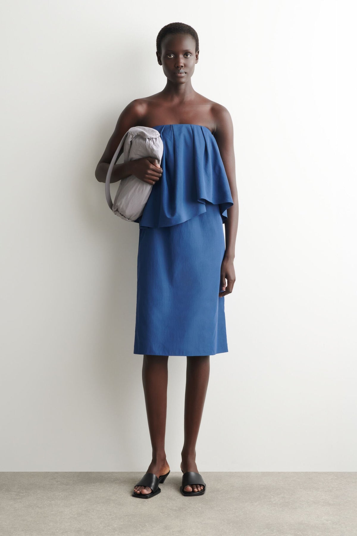 VESTIDO MIDI CON BANDEAU EN CAPAS - TINTA - StillMedia/Lookbook