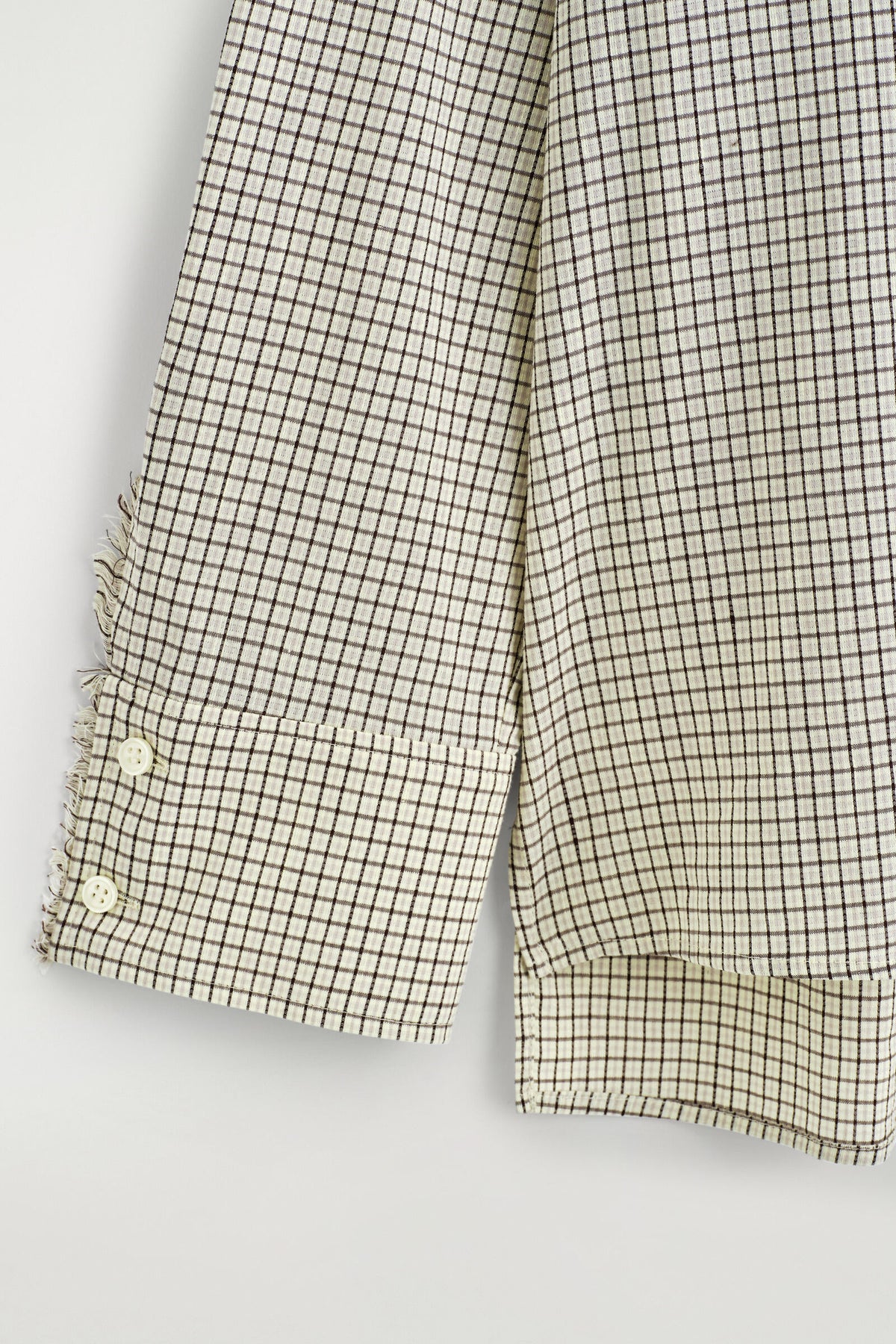 CAMISA DE LINO Y ALGODÓN A CUADROS CON FLECOS - BEIGE / CUADROS | DescriptiveDetail