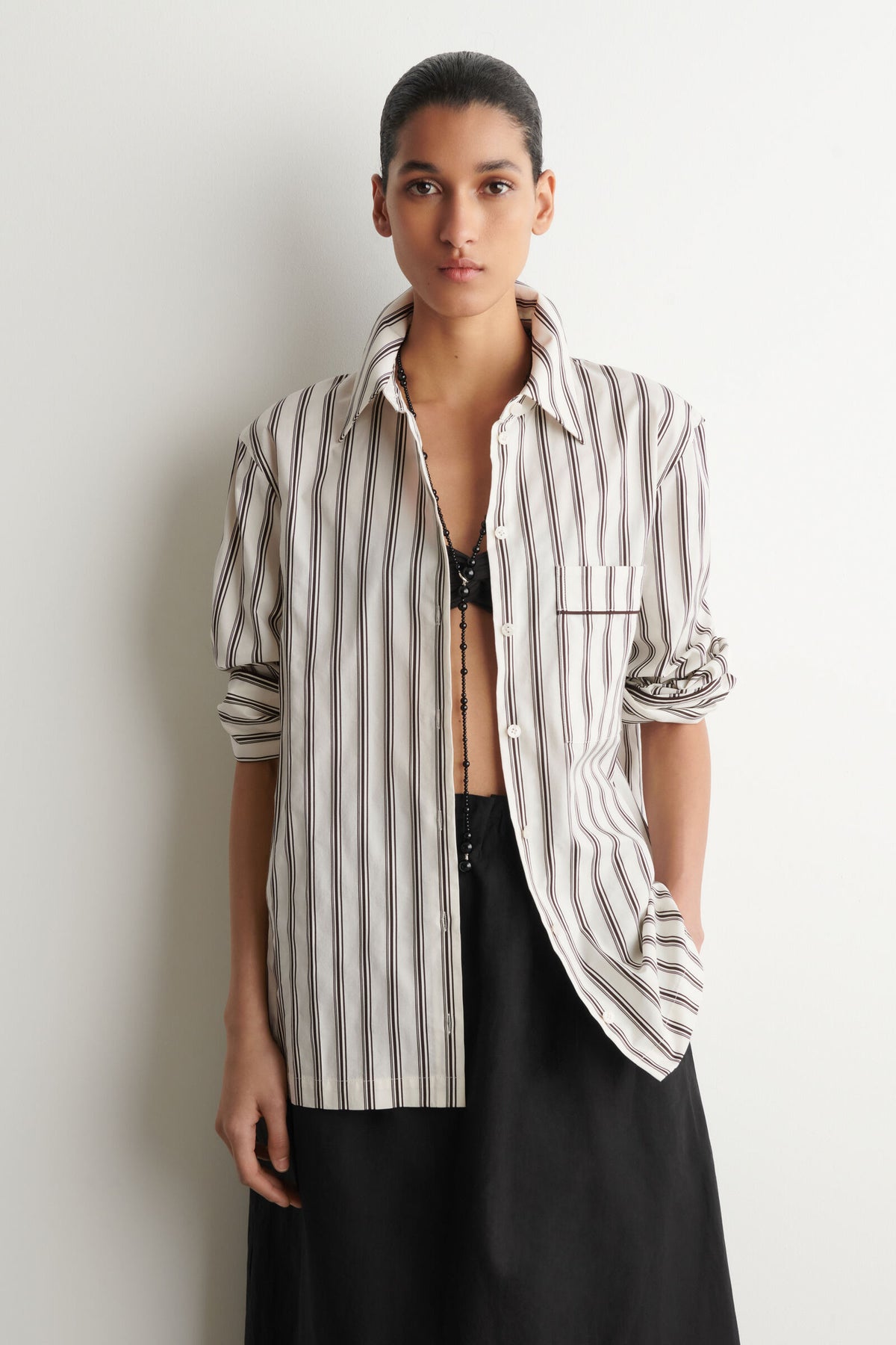 CAMISA DE ALGODÓN A RAYAS CON CONTRASTE - BLANCO / MARRÓN / RAYADO