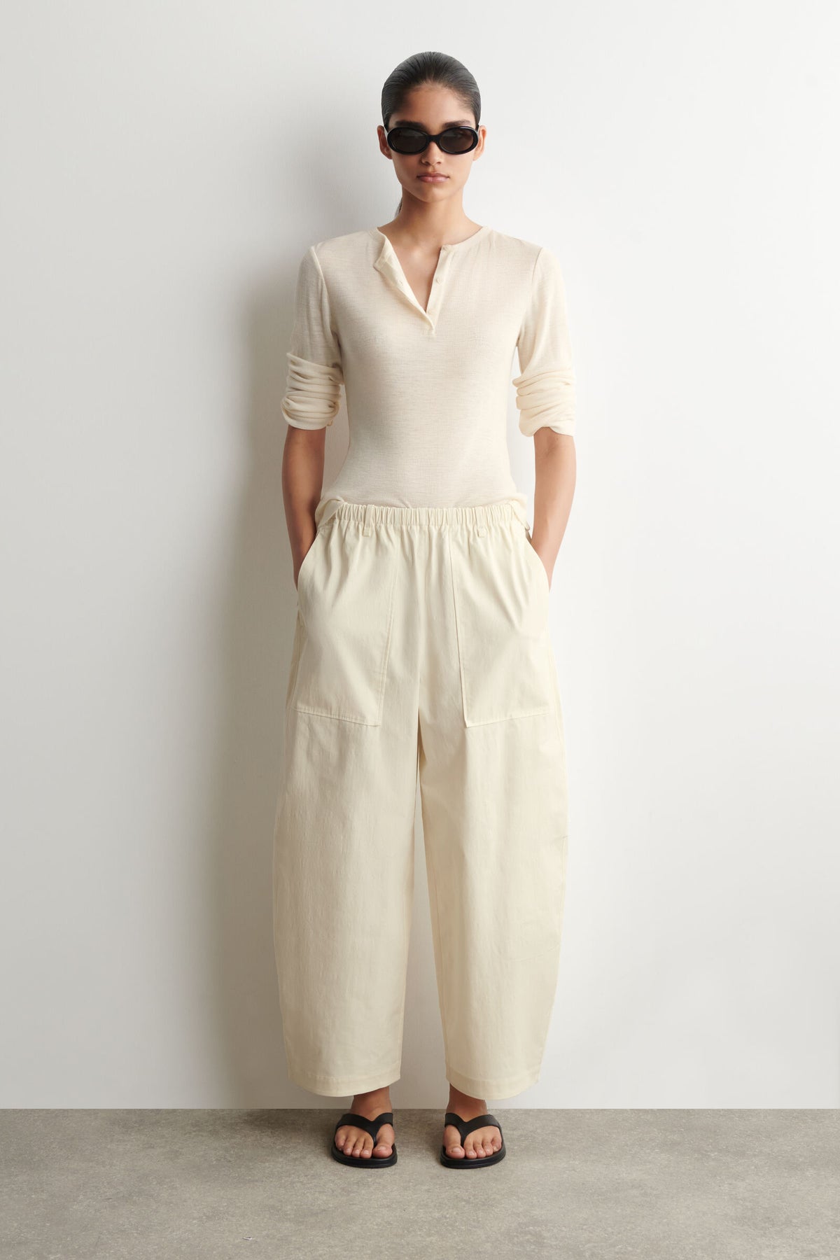 PANTALONES DE ALGODÓN DE CORTE RECTO - CREMA
