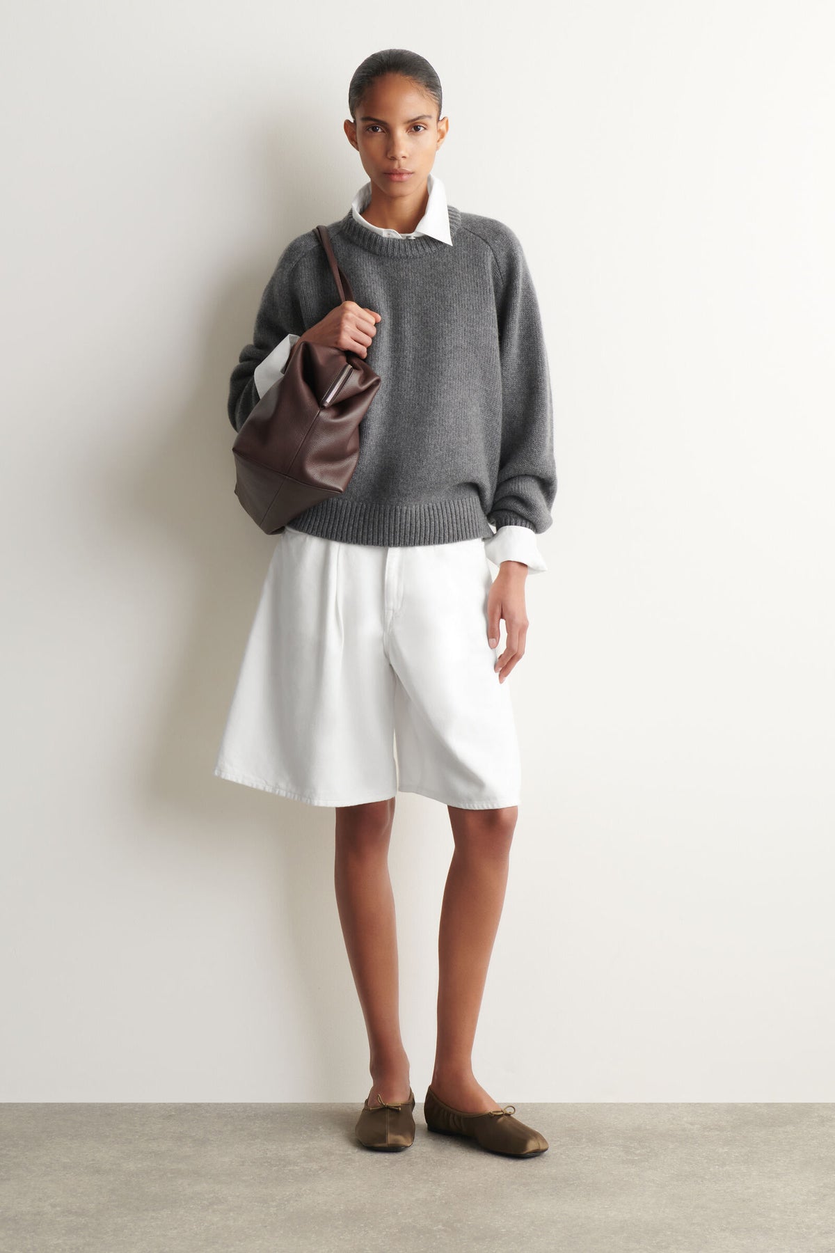 SWEATER DE CASHMERE DE CUELLO REDONDEADO - GRIS MELANGE