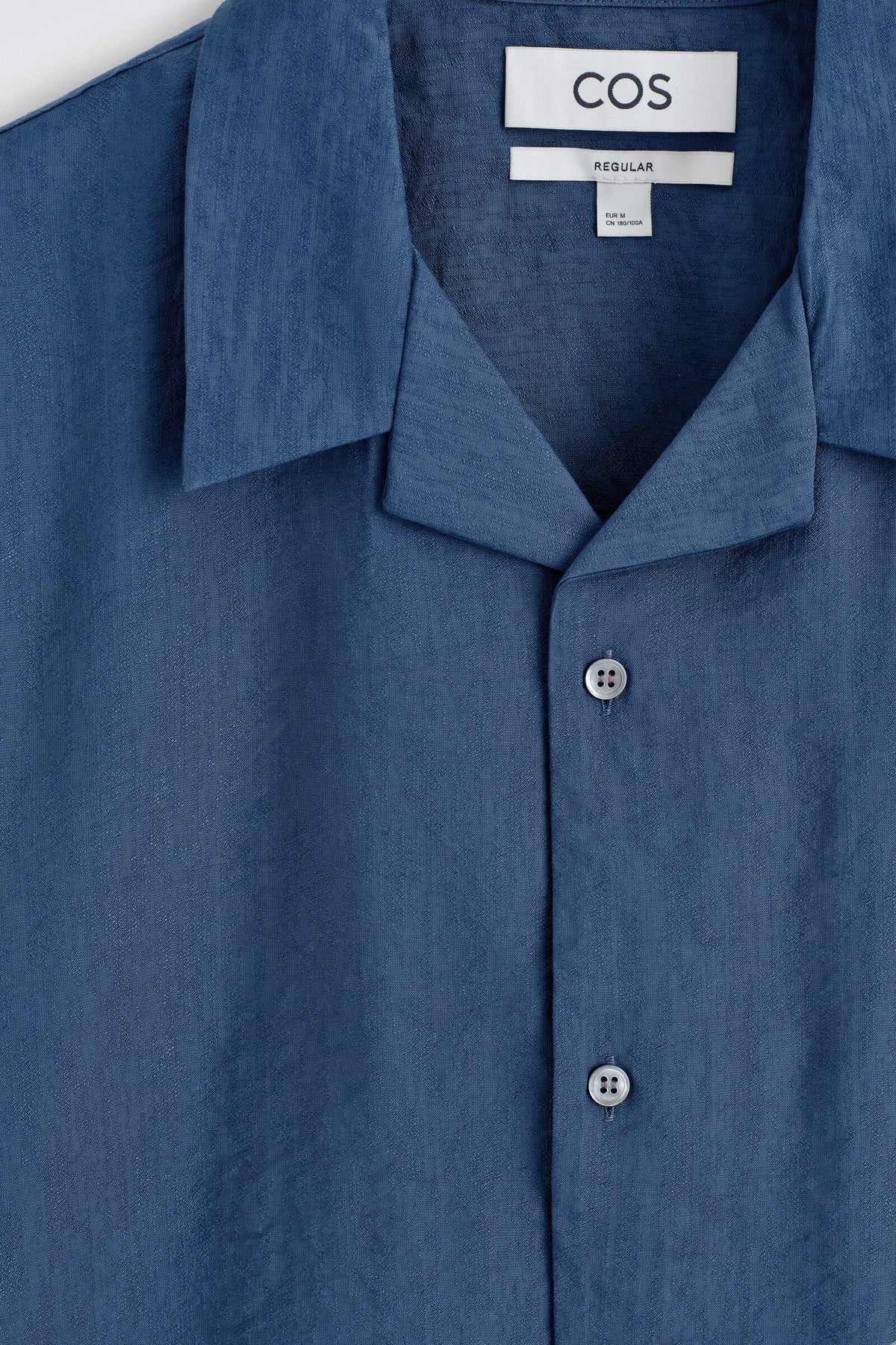 CAMISA CON CUELLO DE CAMPAMENTO - AZUL | DescriptiveDetail
