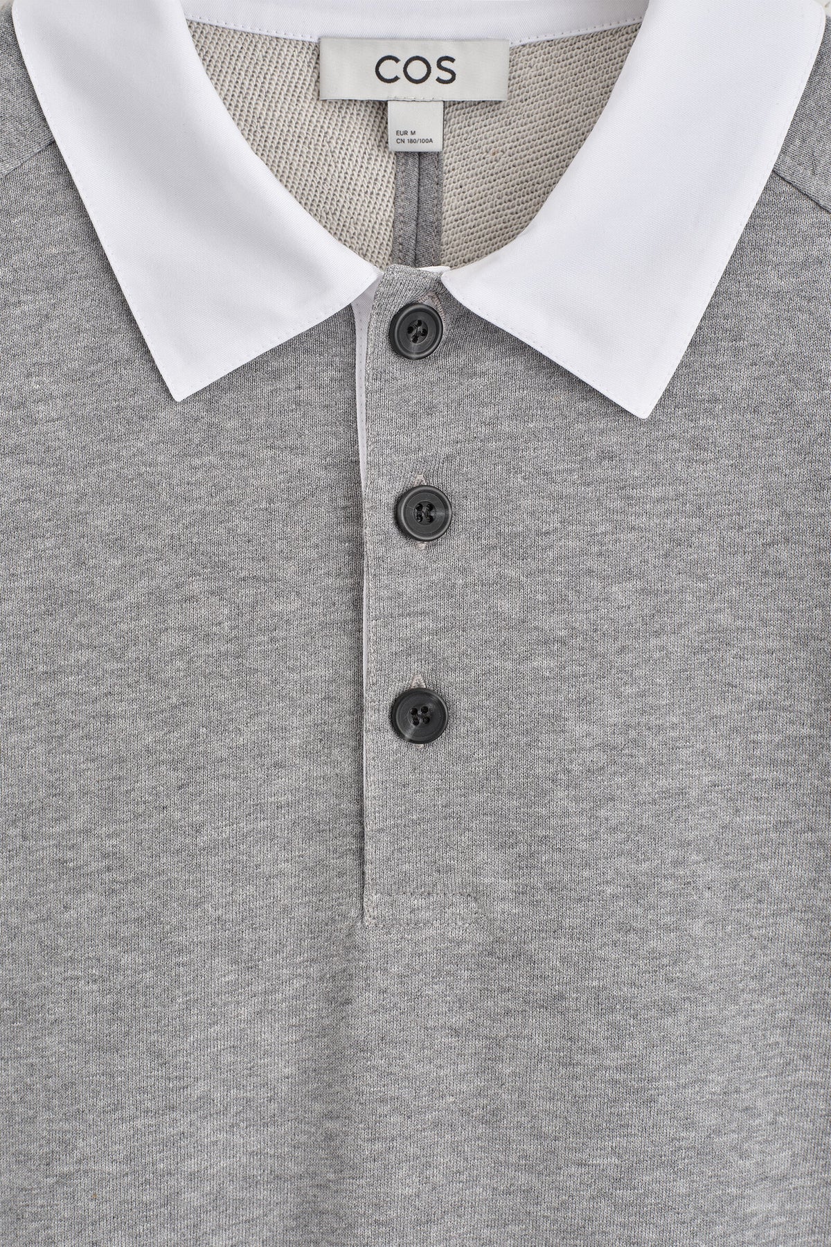 CAMISETA POLO CON CUELLO DE CONTRASTE - GRIS MELANGE | DescriptiveDetail