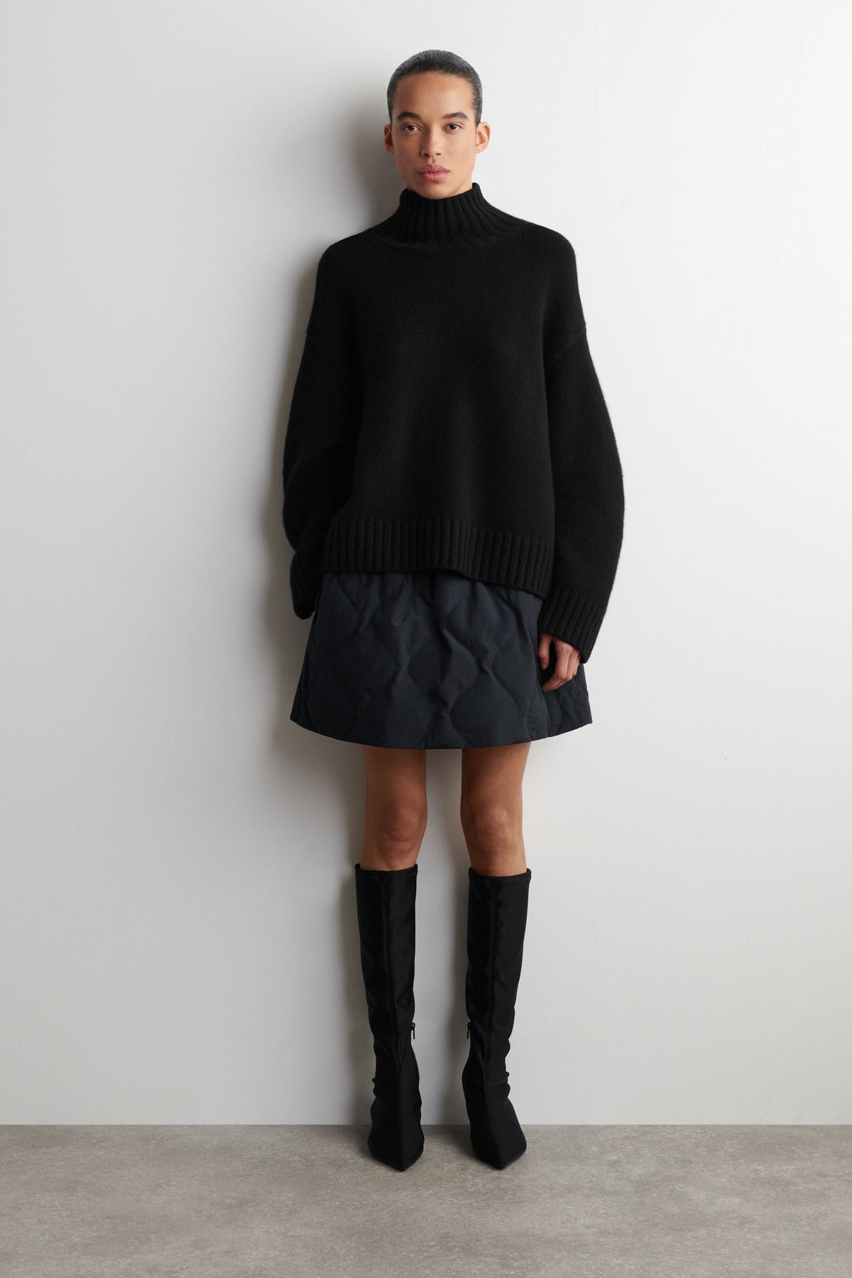 MINI FALDA ACOLCHADA - AZUL MARINO - StillMedia/Lookbook