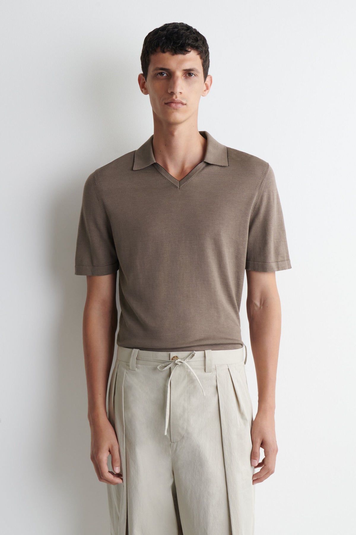 POLO DE SEDA Y ALGODÓN CON CONTRASTE - MARRÓN