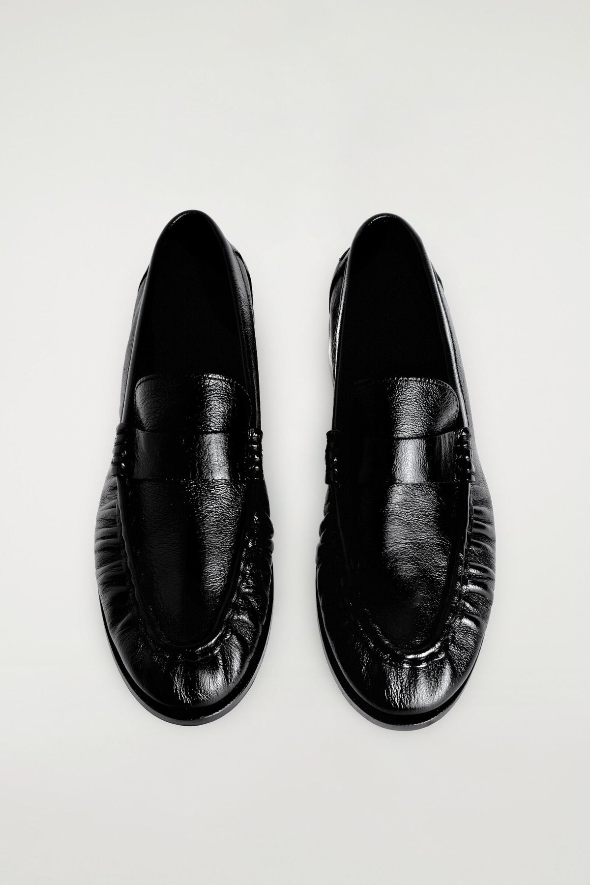 MOCASINES DE PIEL - NEGRO | DescriptiveDetail