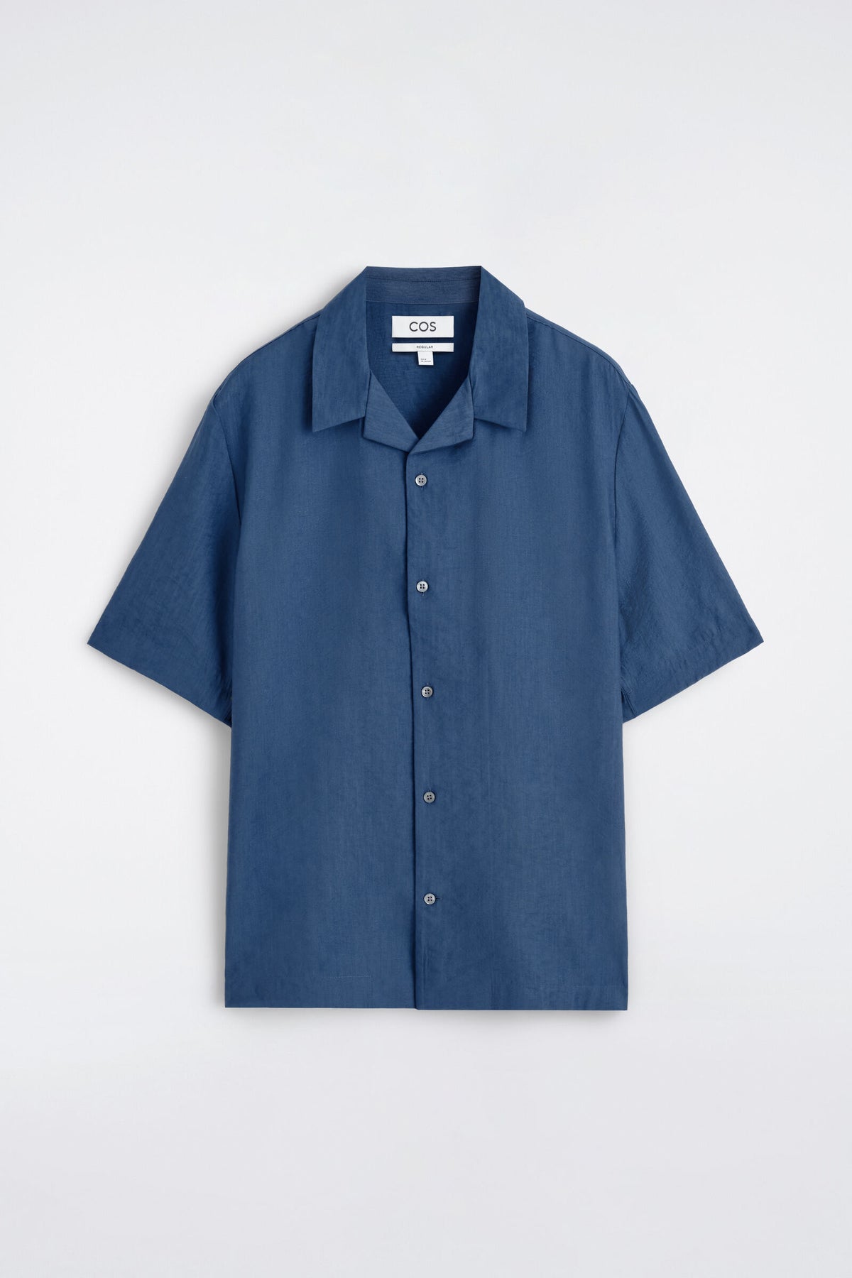 CAMISA CON CUELLO DE CAMPAMENTO - AZUL | DescriptiveStillLife