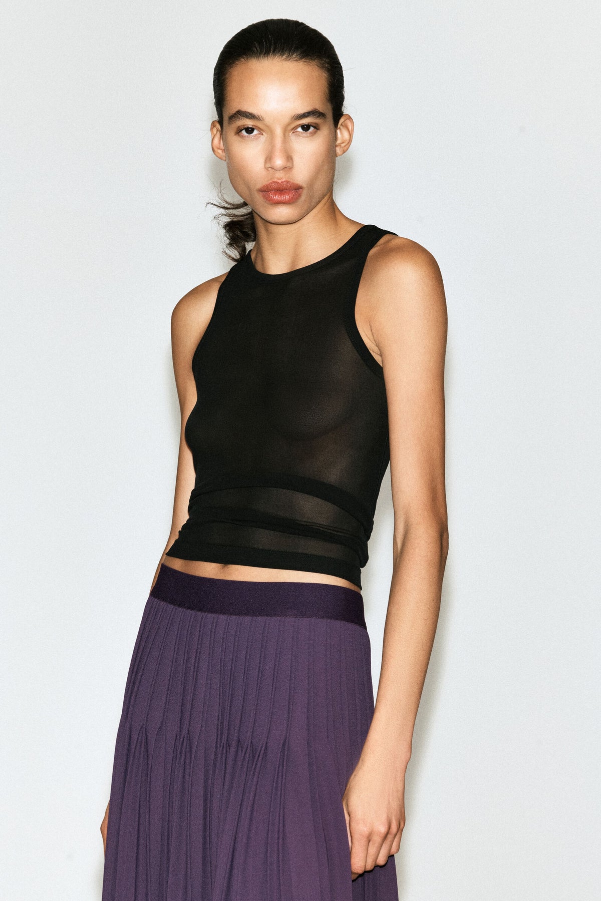 FALDA MIDI DE CREP PLISADA - MORADO