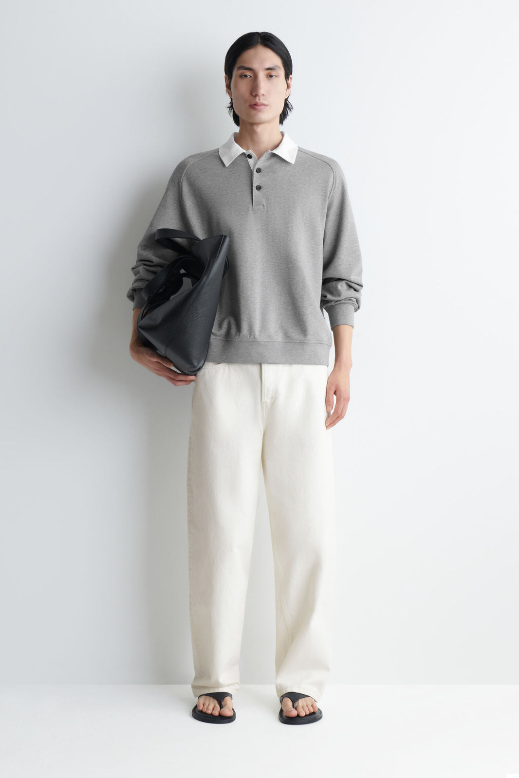 CAMISETA POLO CON CUELLO DE CONTRASTE - GRIS MELANGE