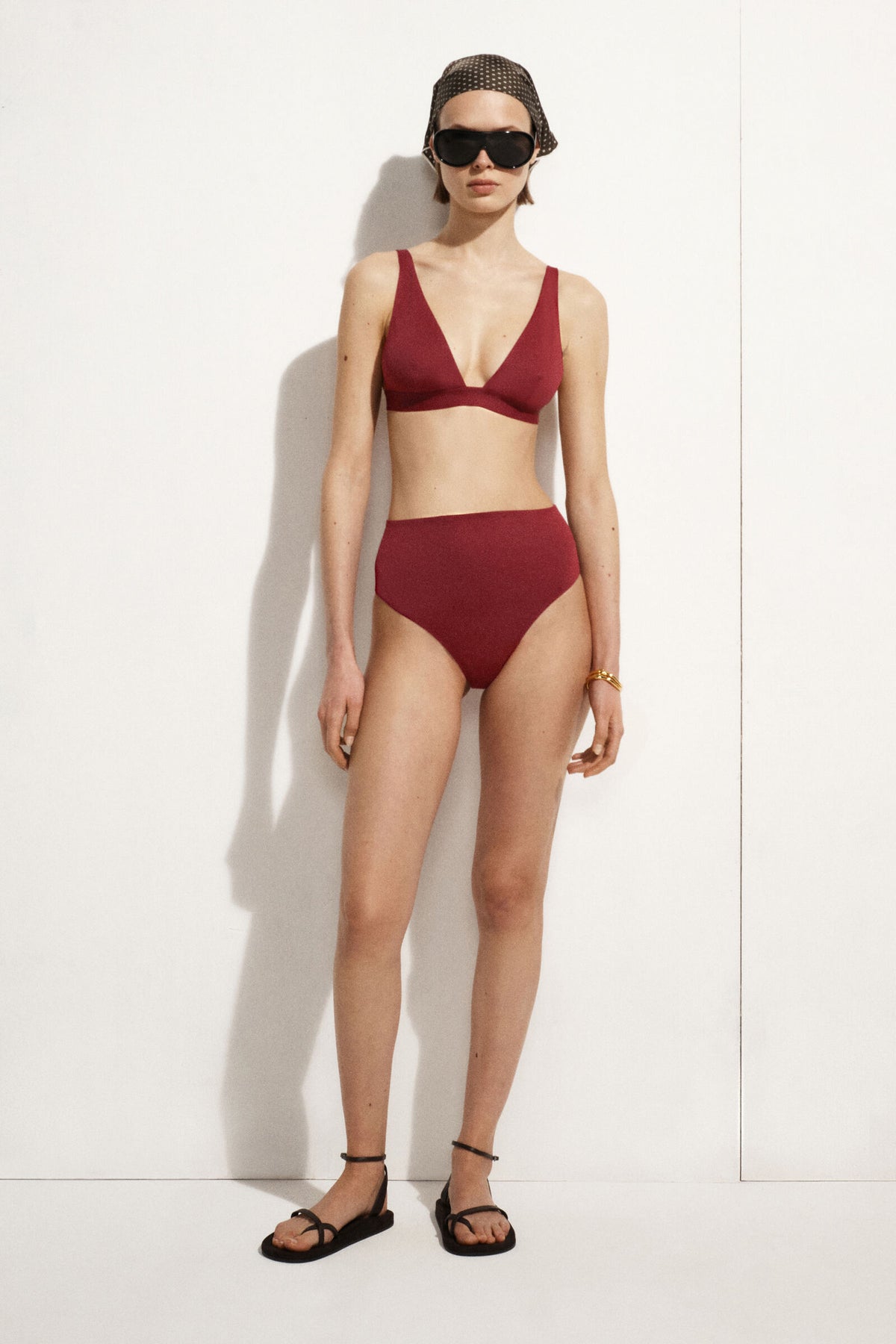 BRAGAS DE BIKINI DE CINTURA ALTA DE BONDED-SCUBA - ROJO OSCURO - StillMedia/Lookbook