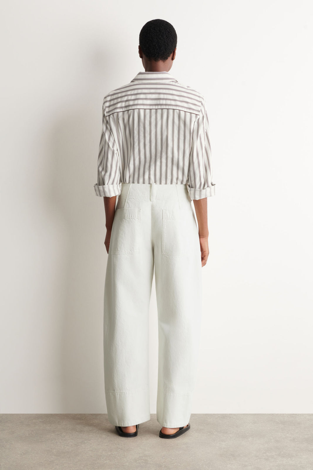 PANTALONES DE MEZCLILLA DE PIERNA BARREL - BLANCO
