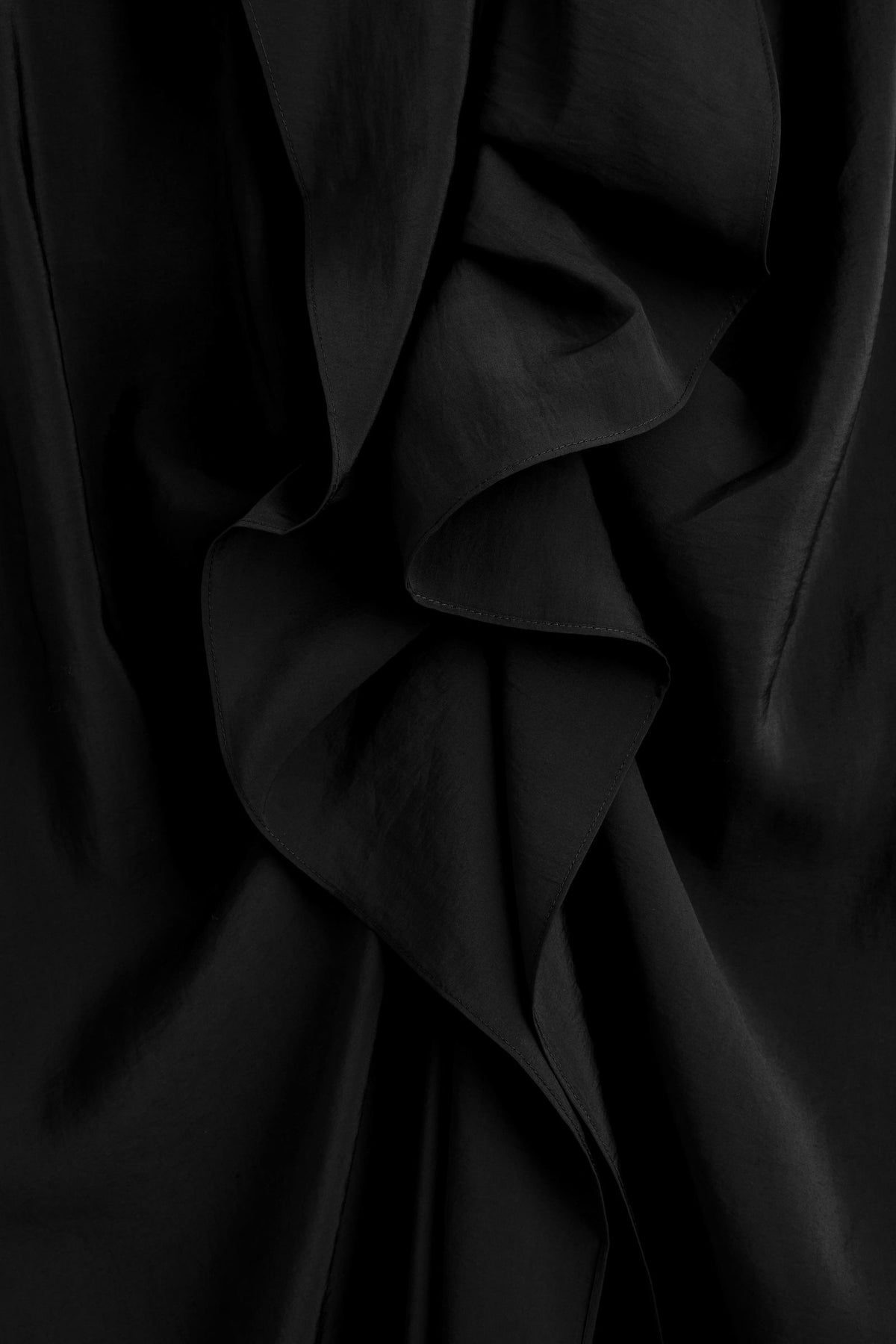 VESTIDO MIDI CON DRAPEADO Y VOLANTES - NEGRO - StillMedia/DescriptiveDetail