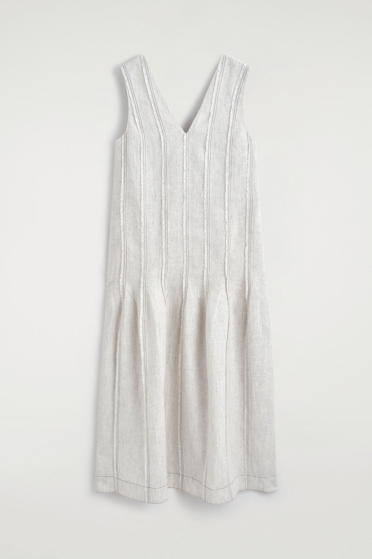 VESTIDO MIDI DE LINO PLISADO Y ESCULTÓRICO - GRIS CLARO | DescriptiveStillLife