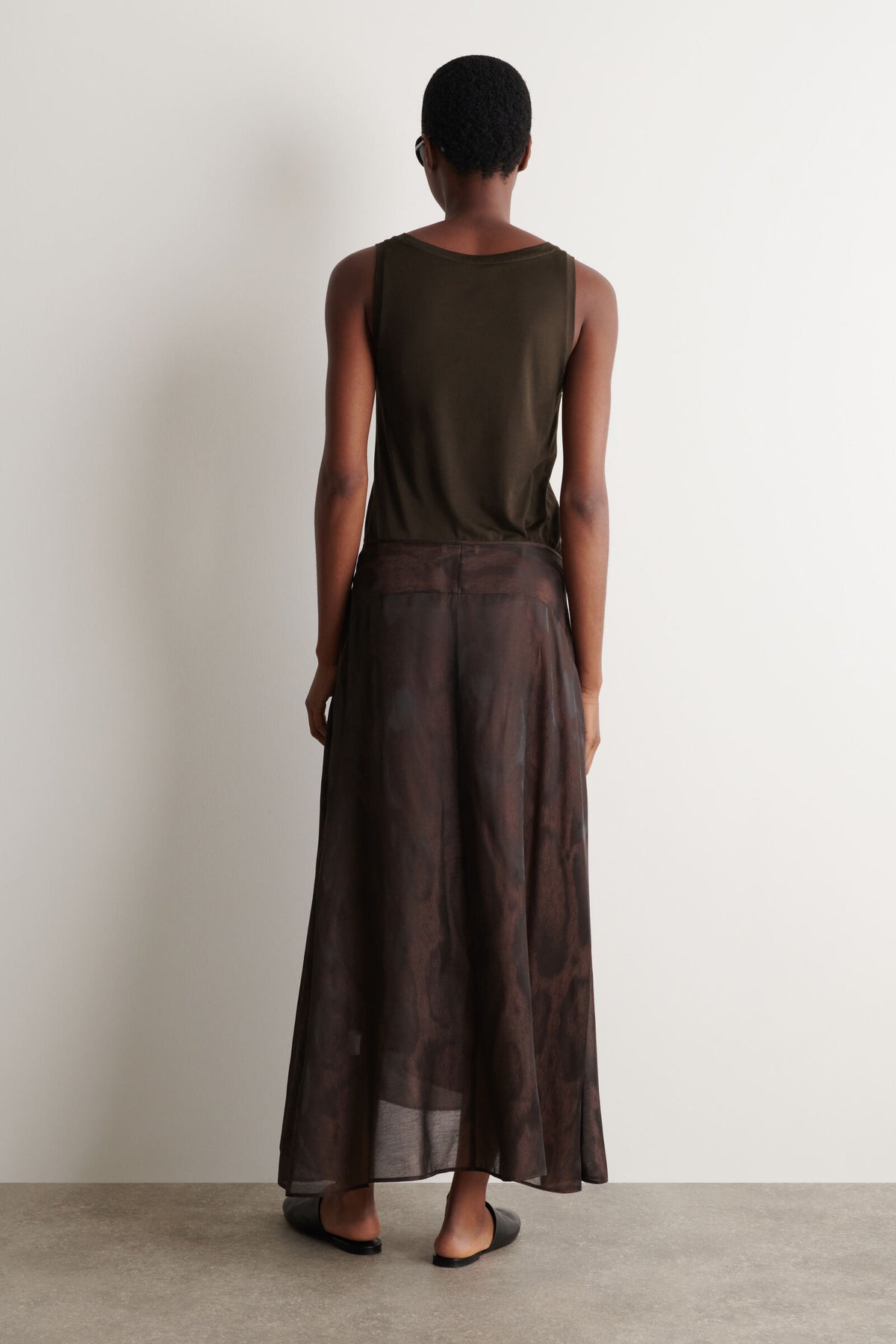 FALDA MIDI DE JACQUARD - MARRÓN / EFECTO ANIMAL