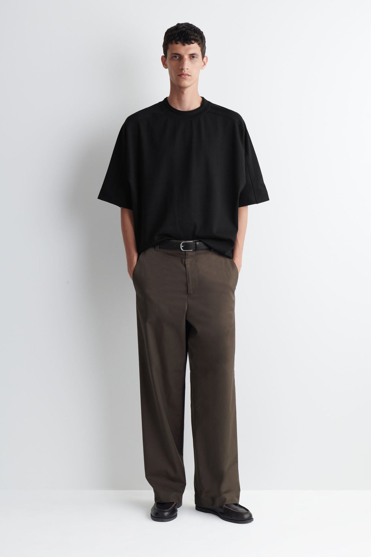 CAMISETA DE ALGODÓN INTERLOCK OVERSIZED - NEGRO