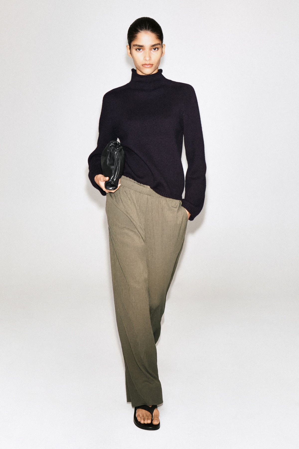 PANTALONES DE JERSEY ARRUGADO DE PIERNA ANCHA - MARRÓN CLARO