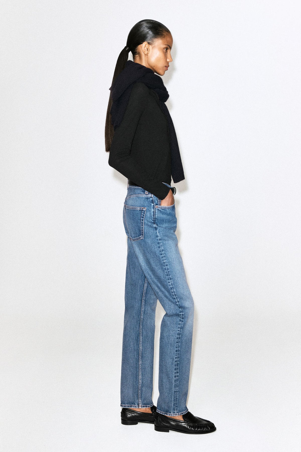 JEANS SLIM-LEG DE TUBERÍA  - AZUL