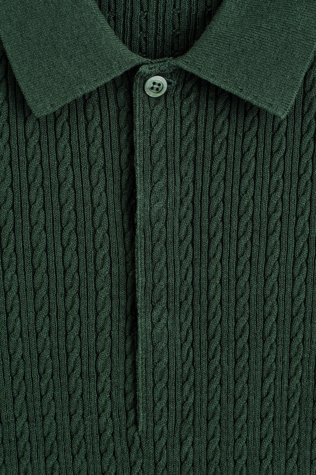 POLO DE ALGODÓN Y LINO TEJIDO EN TRENZAS - VERDE OSCURO | DescriptiveDetail