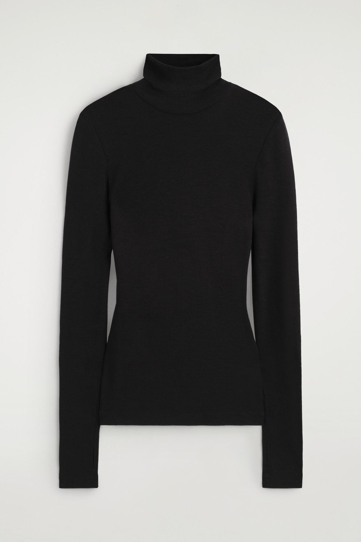 TOP DE CUELLO ALTO DE LANA MERINO - NEGRO | DescriptiveStillLife