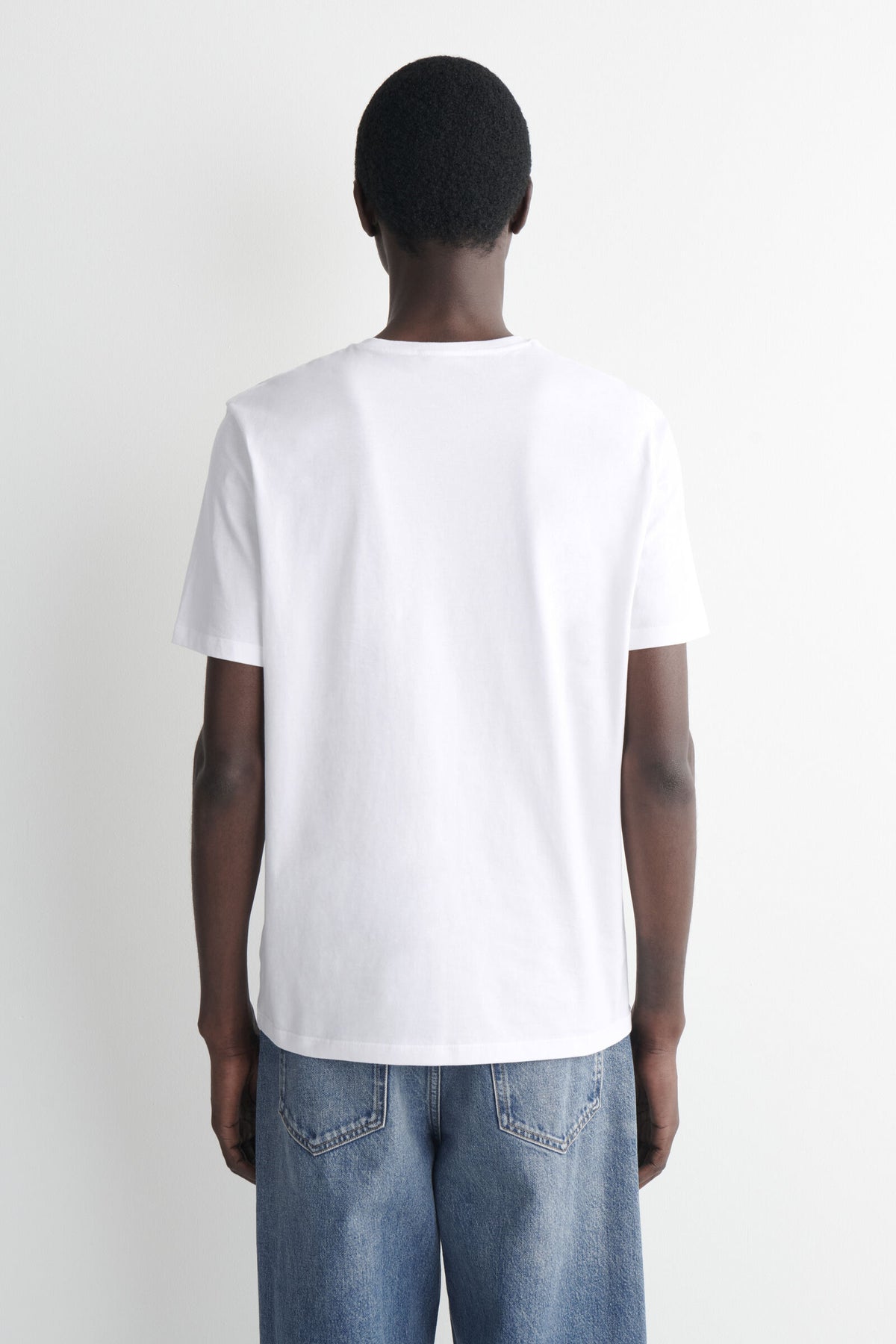 CAMISETA DE ALGODÓN CON CUELLO REDONDO - BLANCO