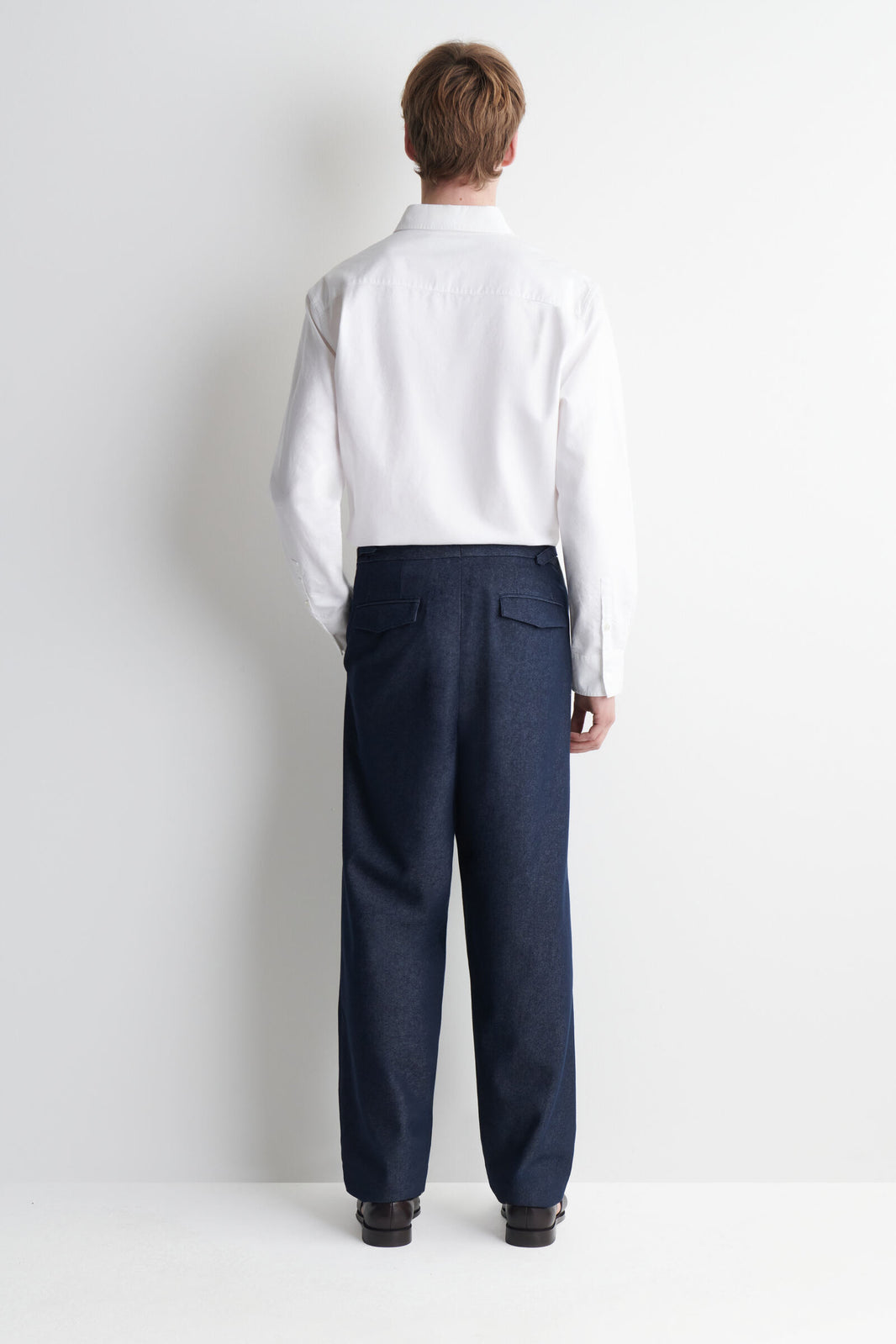 PANTALONES TAPERED DE AJUSTE RELAJADO CON EFECTO DENIM - ÍNDIGO