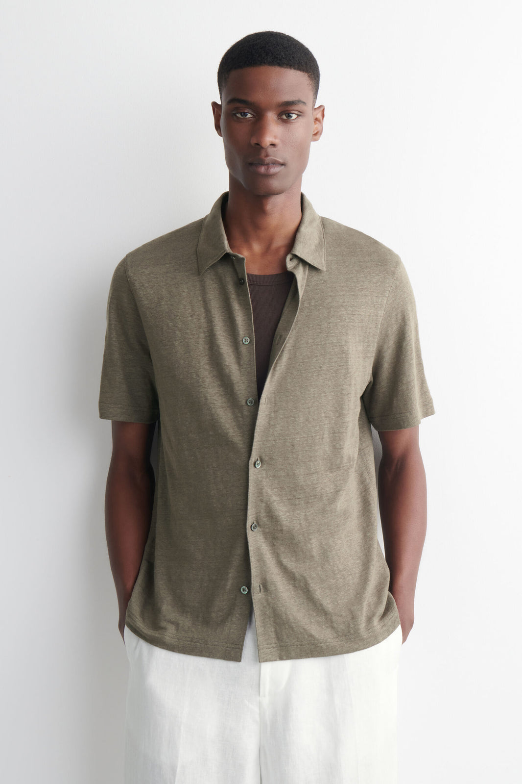 CAMISA DE MANGA CORTA DE JERSEY DE LINO - MARRÓN MEZCLADO