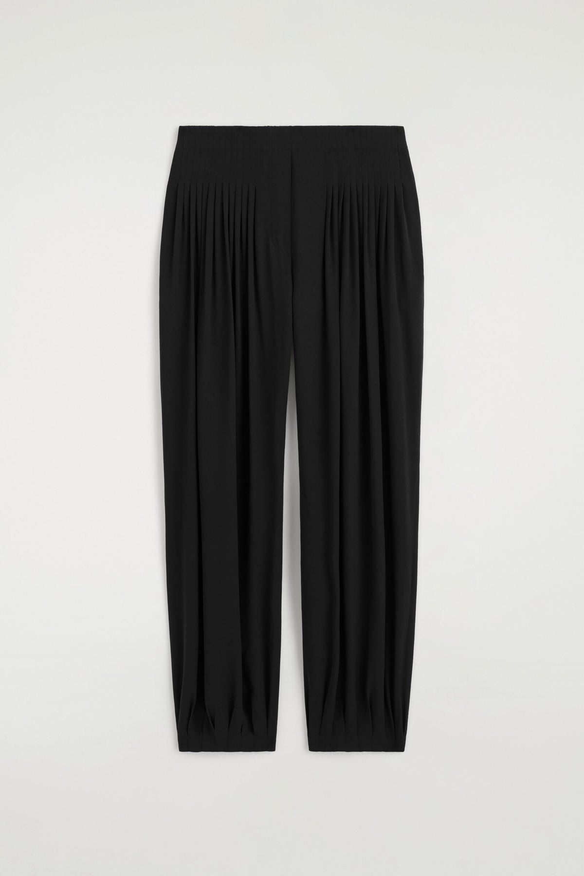 PANTALONES DE CREPÉ CON PLIEGUES - NEGRO | DescriptiveStillLife