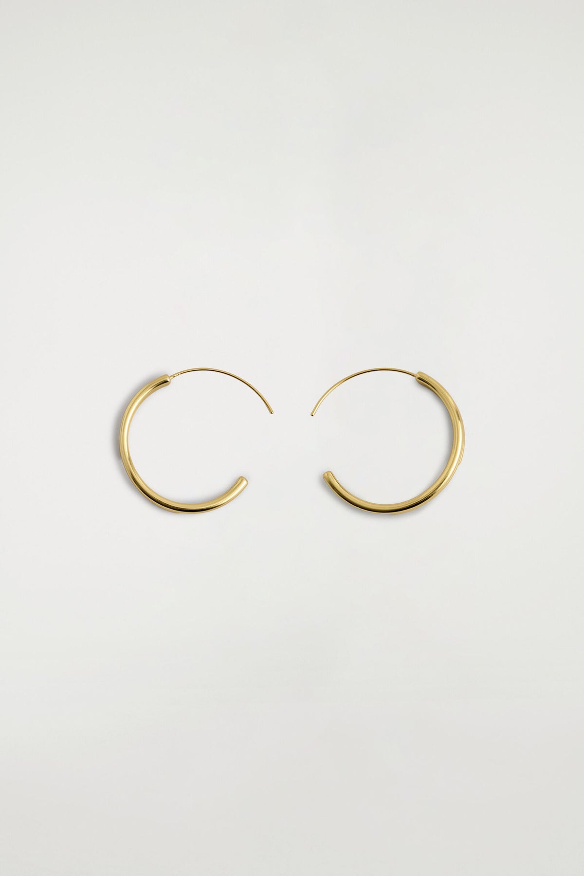 ARETES DE ARO APILADOS - DORADO